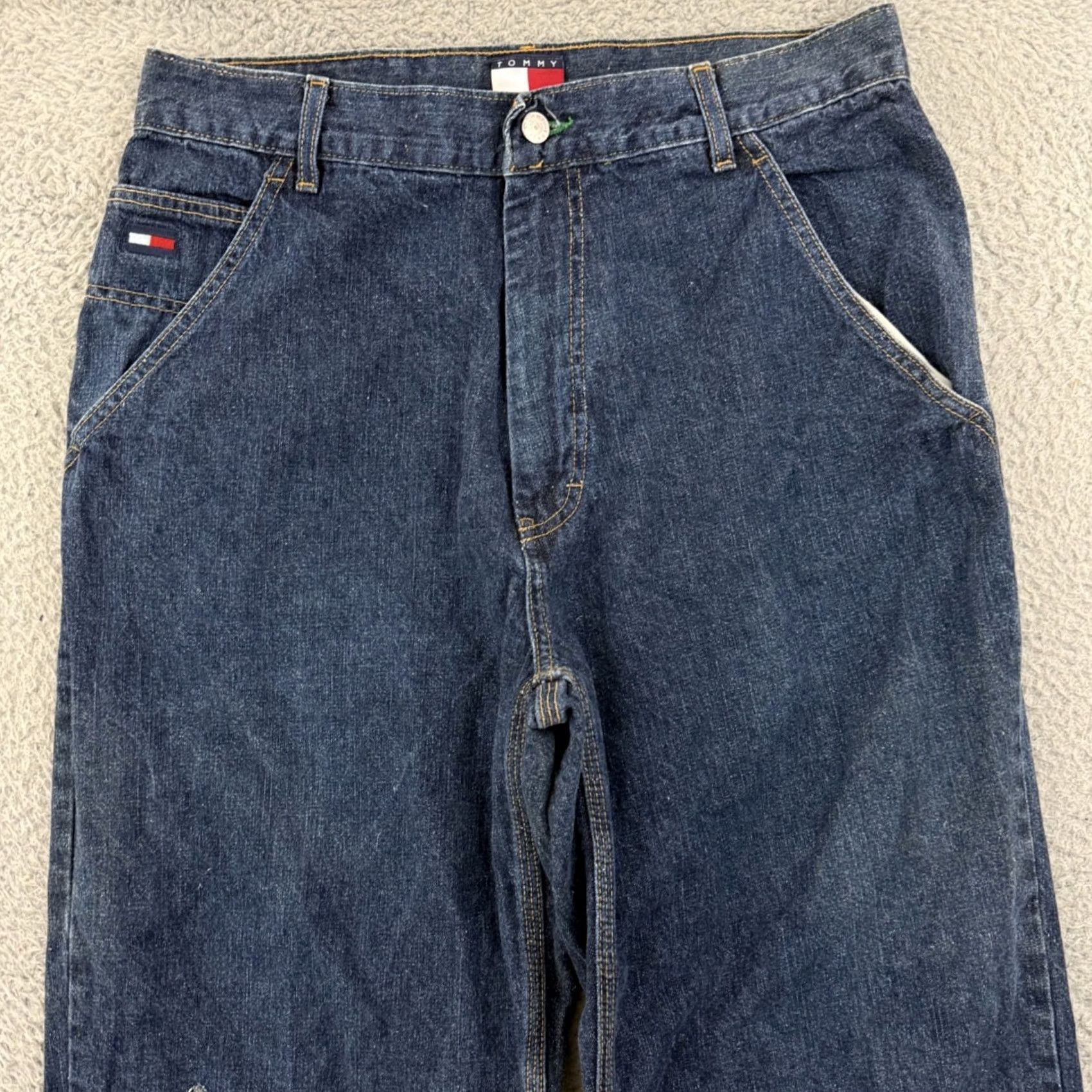 Tommy Hilfiger VINTAGE Tommy Hilfiger Jeans Mens 33x34 Denim Wide Leg 90s Baggy Loose Fit USA Size US 33 - 3 Thumbnail