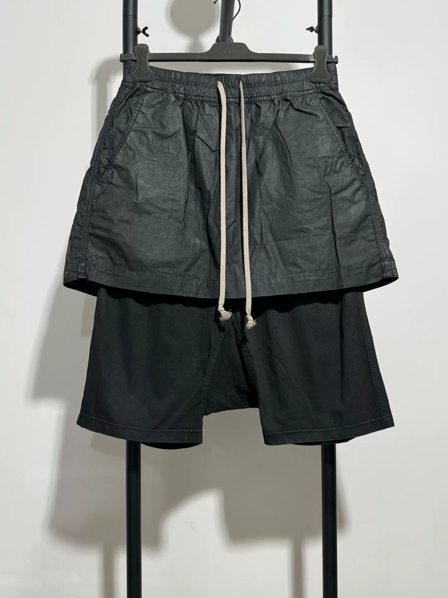 Rick Owens rick owens ro waxed pants shorts Size US 38 / EU 54 - 1 Thumbnail