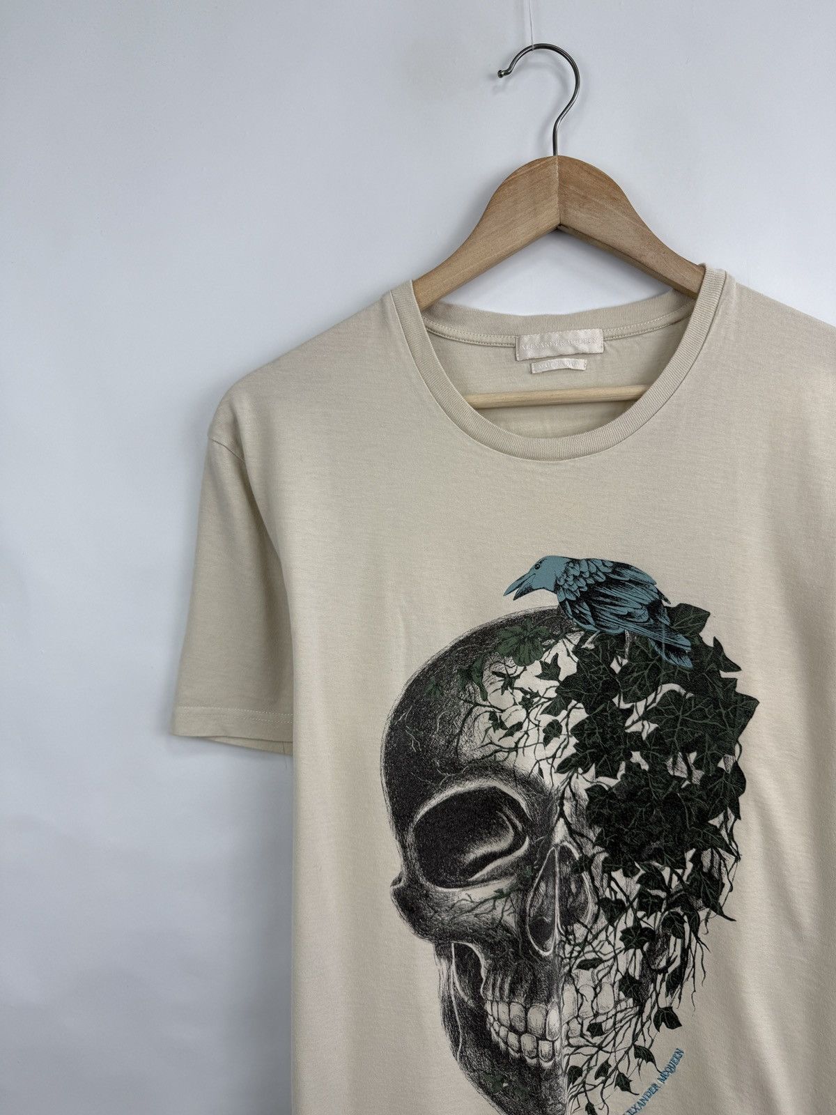 Alexander McQueen 🇮🇹 Alexander McQueen Skull Crow T-Shirt Made in Italy Rare Size US L / EU 52-54 / 3 - 2 Thumbnail