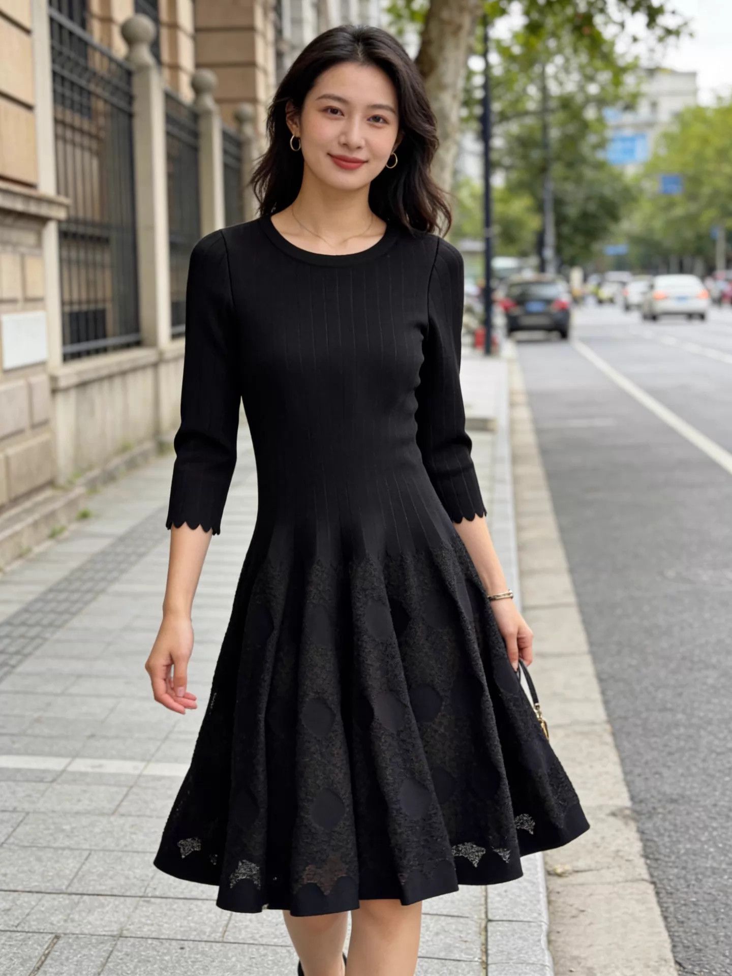 Alaia ALAÏA Black Knit Dress Size 36 Ruffled Hem Size XS / US 0-2 / IT 36-38 - 1 Thumbnail