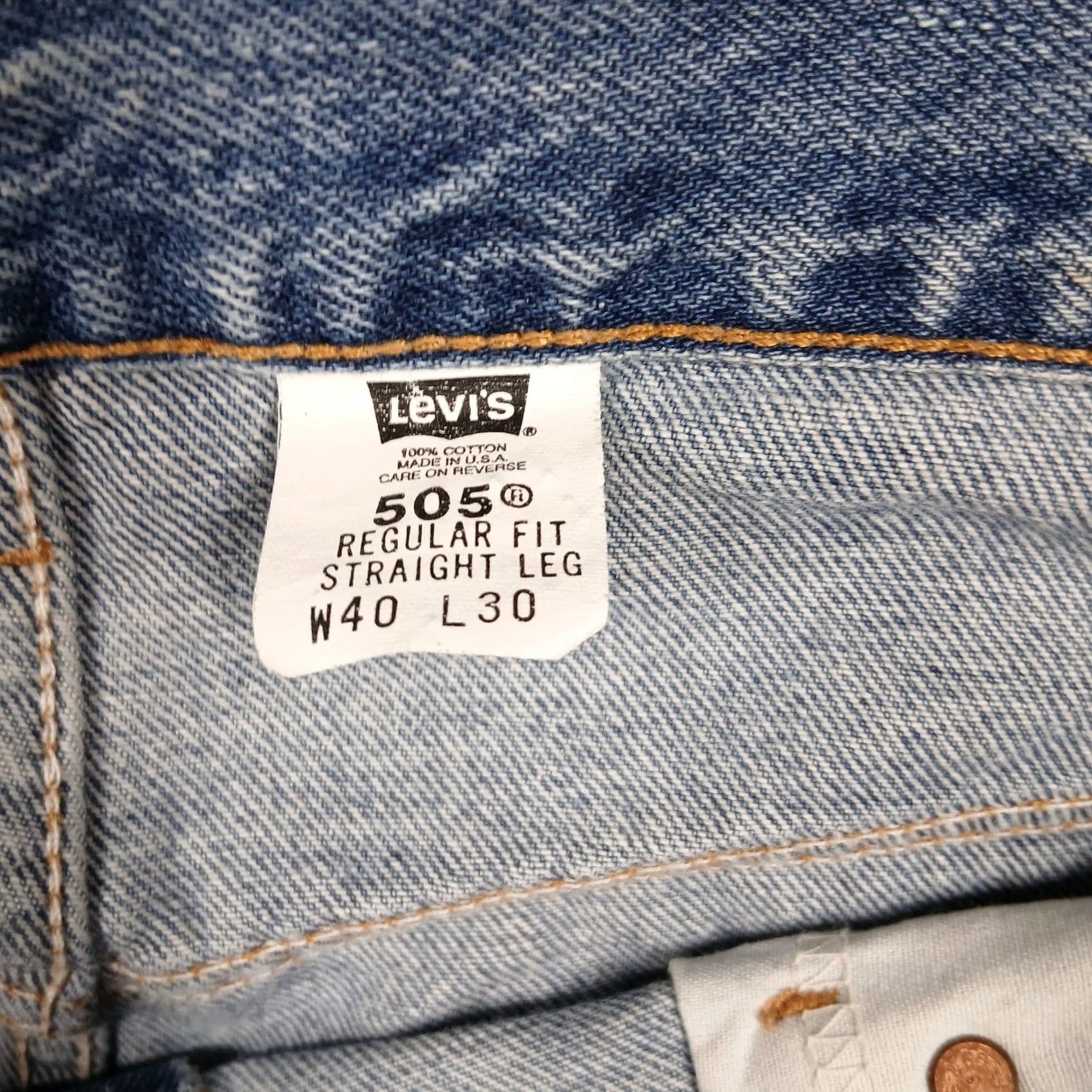 Levi's VINTAGE Levi's 505 Jeans Mens 40x30 Regular Fit Straight Leg Light Wash Size US 40 / EU 56 - 3 Thumbnail