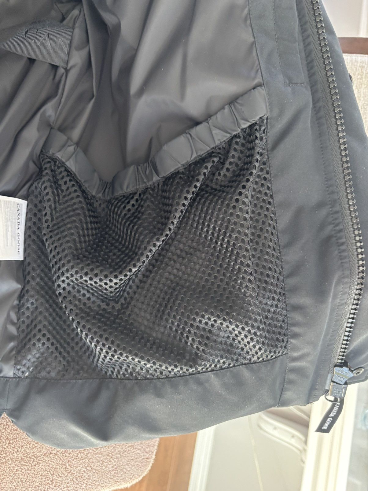 Canada Goose Canada Goose Lawrence Puffer Size US L / EU 52-54 / 3 - 13 Thumbnail