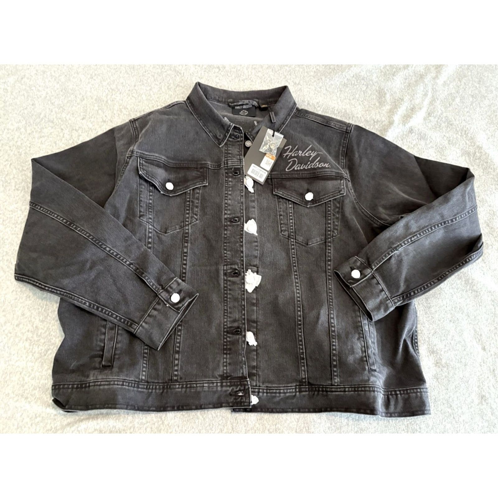 Harley Davidson VINTAGE Harley-Davidson Embroidered Black Denim Jacket Womens 3W NWT Biker Motorcycle Jeans-style Coat Size XS / US 0-2 / IT 36-38 - 3 Thumbnail
