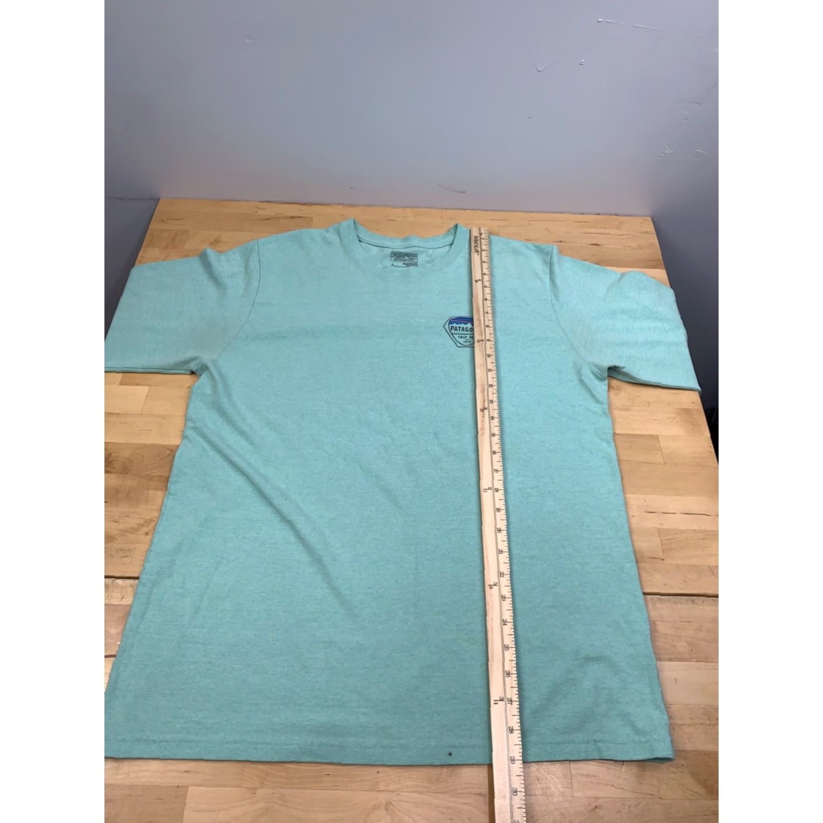 Patagonia Patagonia Long Sleeve Shirt Mens L Green Logo Outdoor 12093 Size US L / EU 52-54 / 3 - 6 Thumbnail
