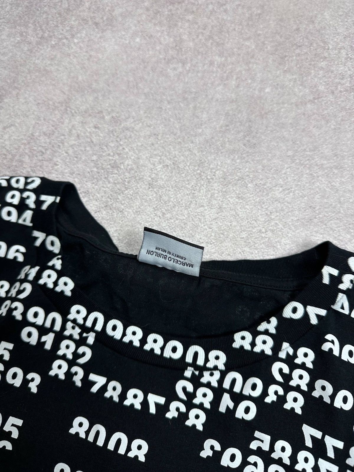 Marcelo Burlon Marcelo Burlon Numbers Big Logo T-shirt XL Size US XL / EU 56 / 4 - 5 Thumbnail