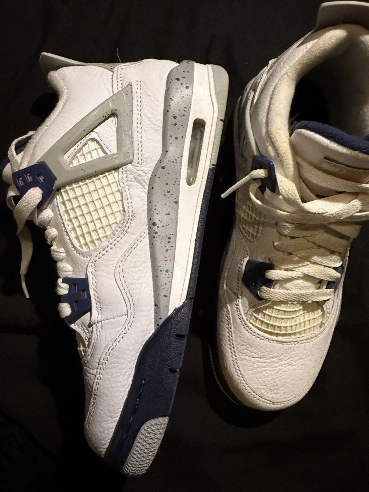 Jordan Brand 2022 Air Jordan 4 Retro GS 'Midnight Navy' Size US 5.5 / EU 38 - 2 Thumbnail