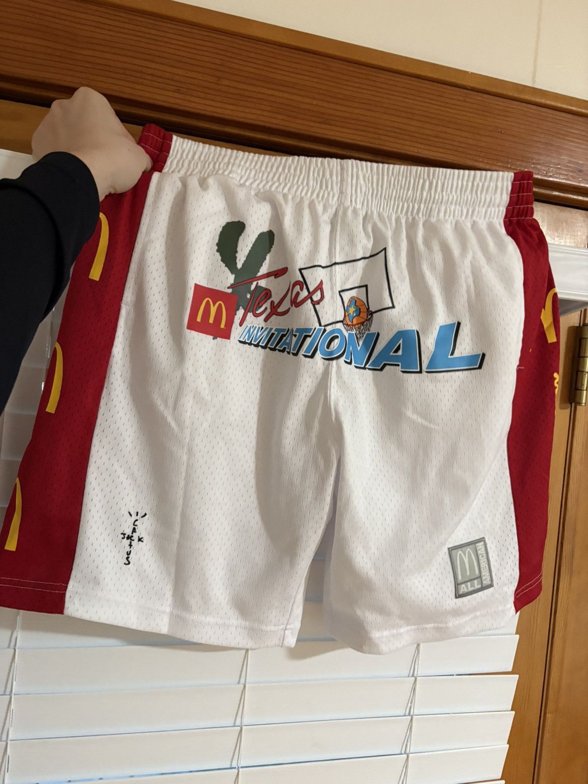 Travis Scott **RARE** Travis Scott Mcdonalds all american (FULL KIT) Size US XL / EU 56 / 4 - 4 Thumbnail