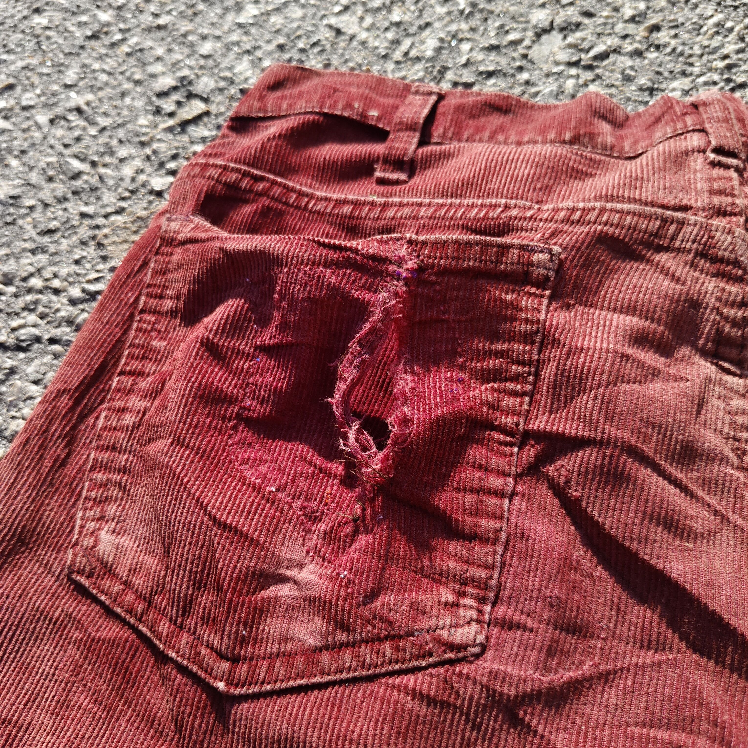 Levi's Rare Vintage 70s Levi's Big E Corduroy Flare Boot Cut Pant Size US 32 / EU 48 - 15 Thumbnail