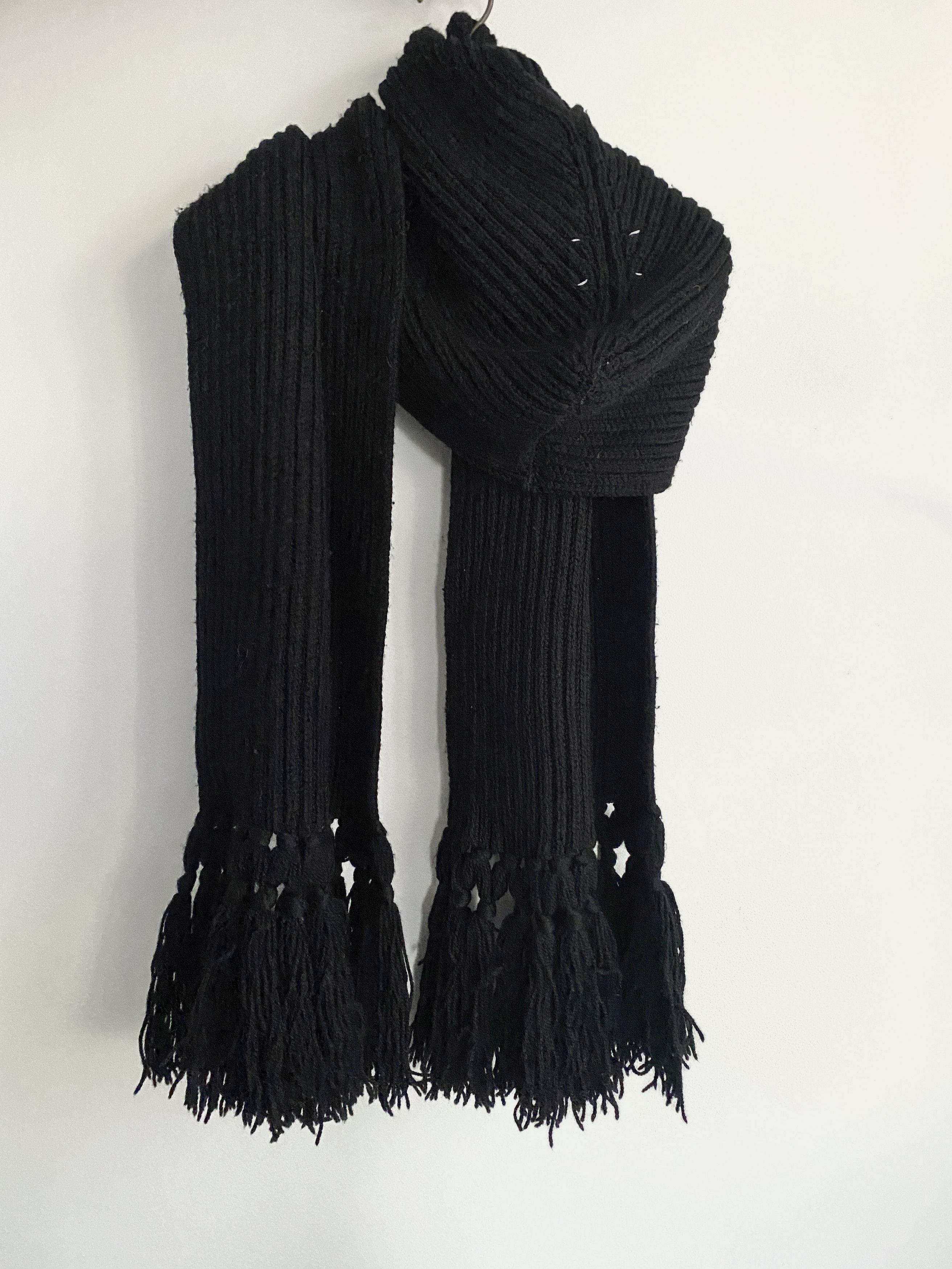 Maison Margiela Maison Margiela Unisex Hoodie Fringed Scarf Size ONE SIZE - 1 Thumbnail