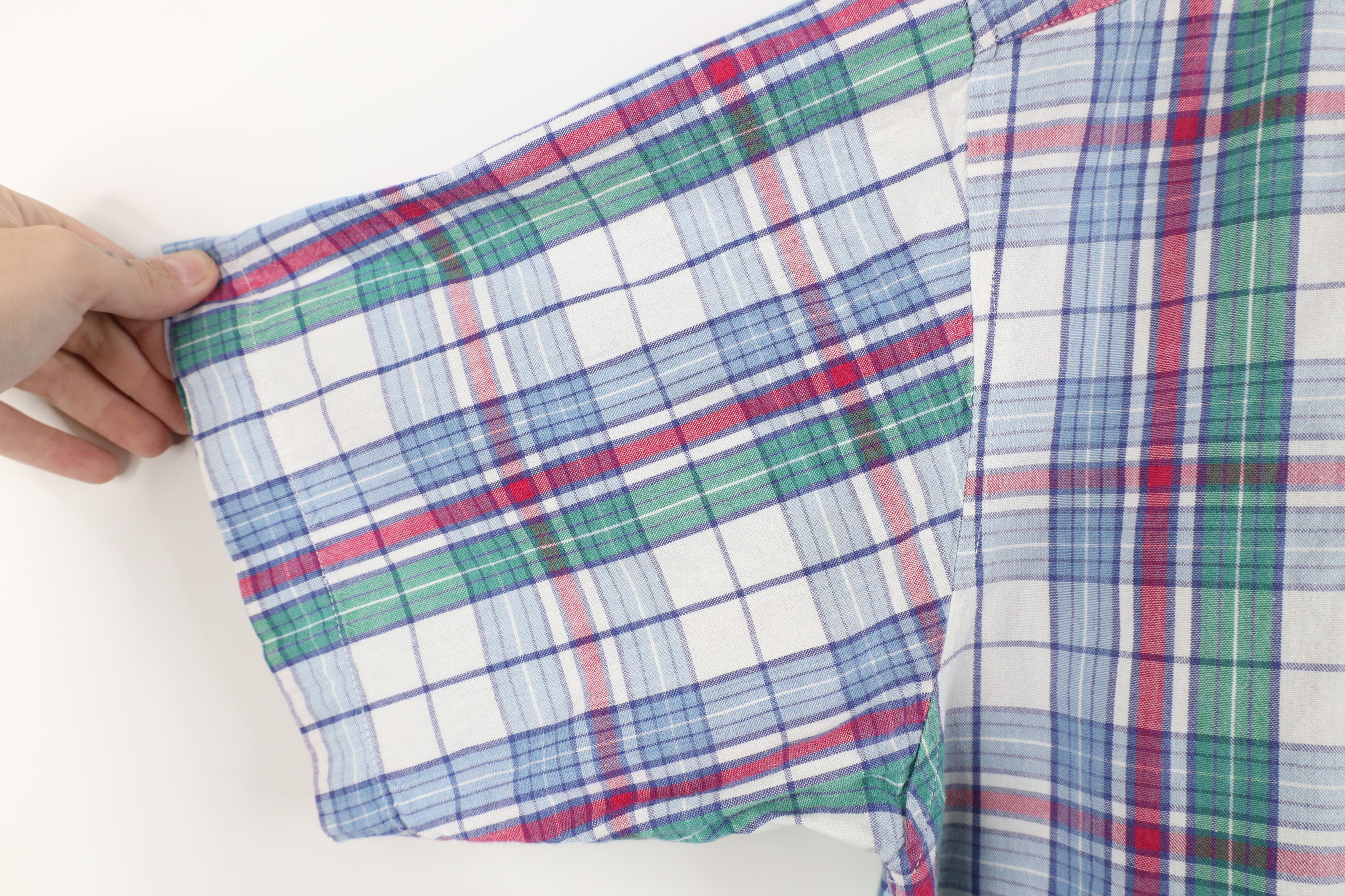 Vintage Vintage 90s Streetwear Plaid Short Sleeve Button Down Shirt Size US L / EU 52-54 / 3 - 6 Thumbnail