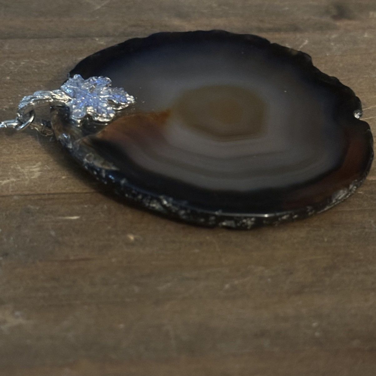 Vintage Vintage silver tone large sliced agate pendant necklace Size ONE SIZE - 5 Thumbnail