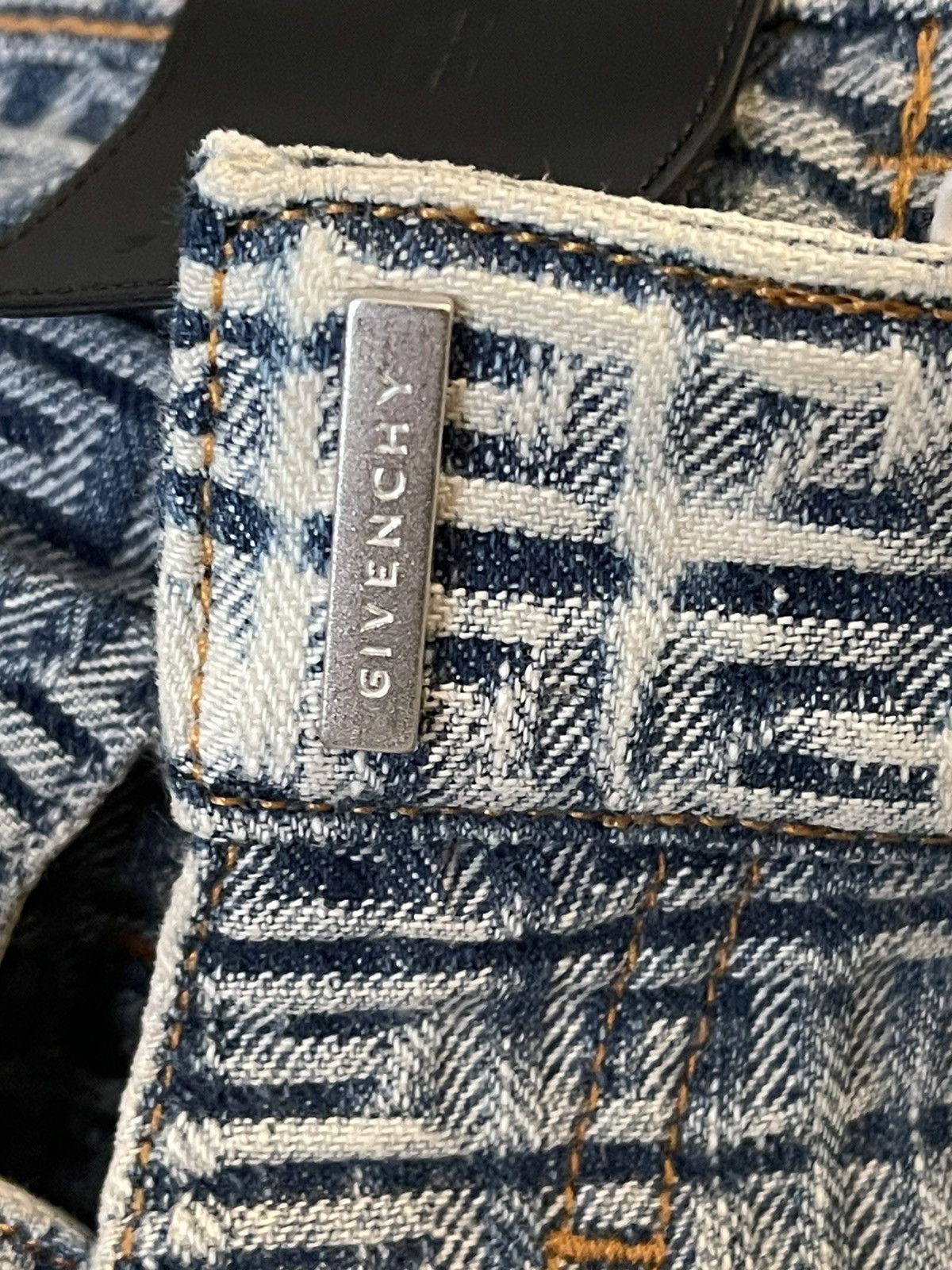 Givenchy Givenchy 4G Jeans size 33 Size US 33 - 8 Thumbnail