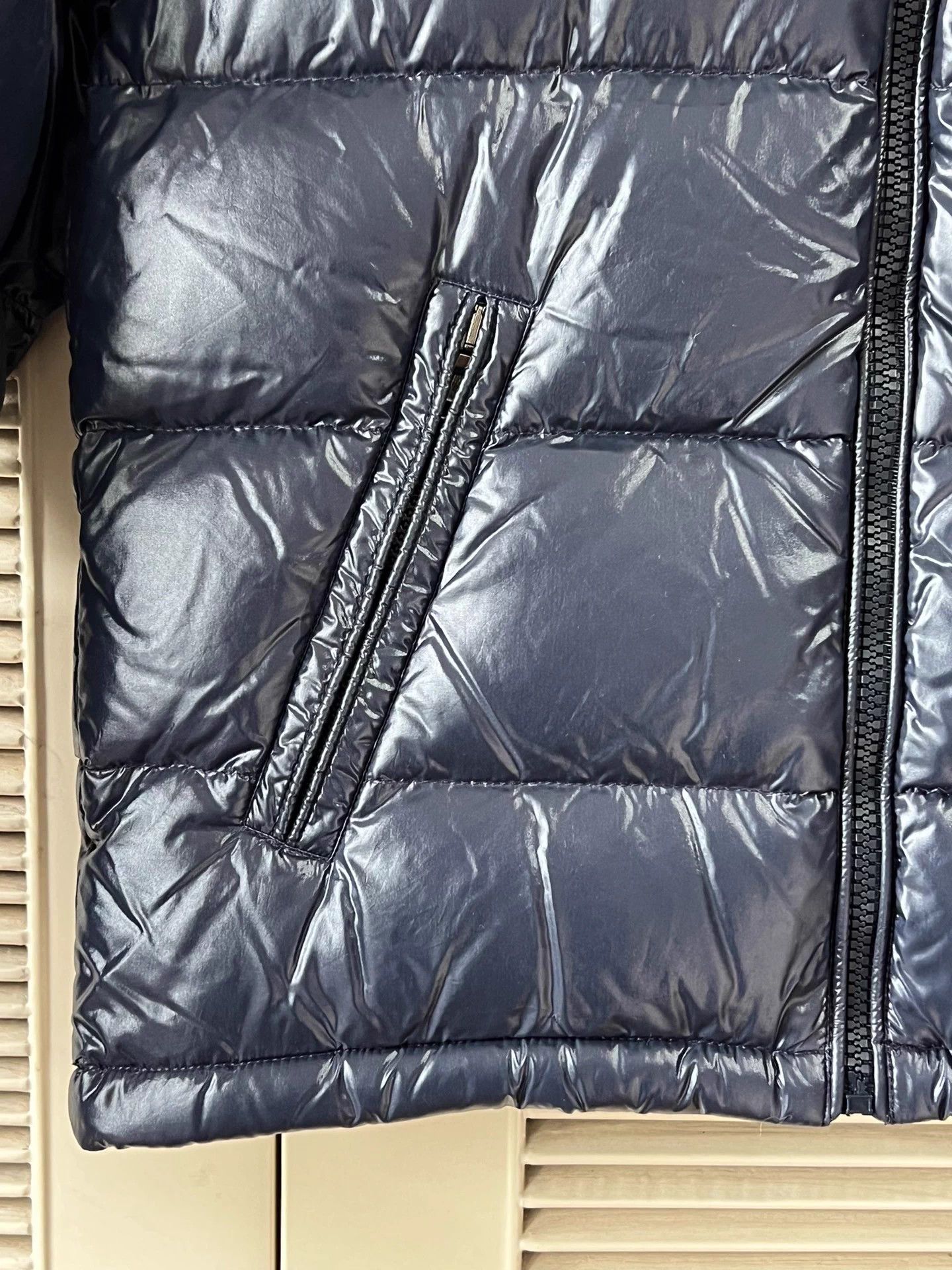 Moncler Moncler Maya Navy Shiny Hooded Short Down Jacket Size 12 Size XXS / US 00 / IT 34 - 4 Thumbnail
