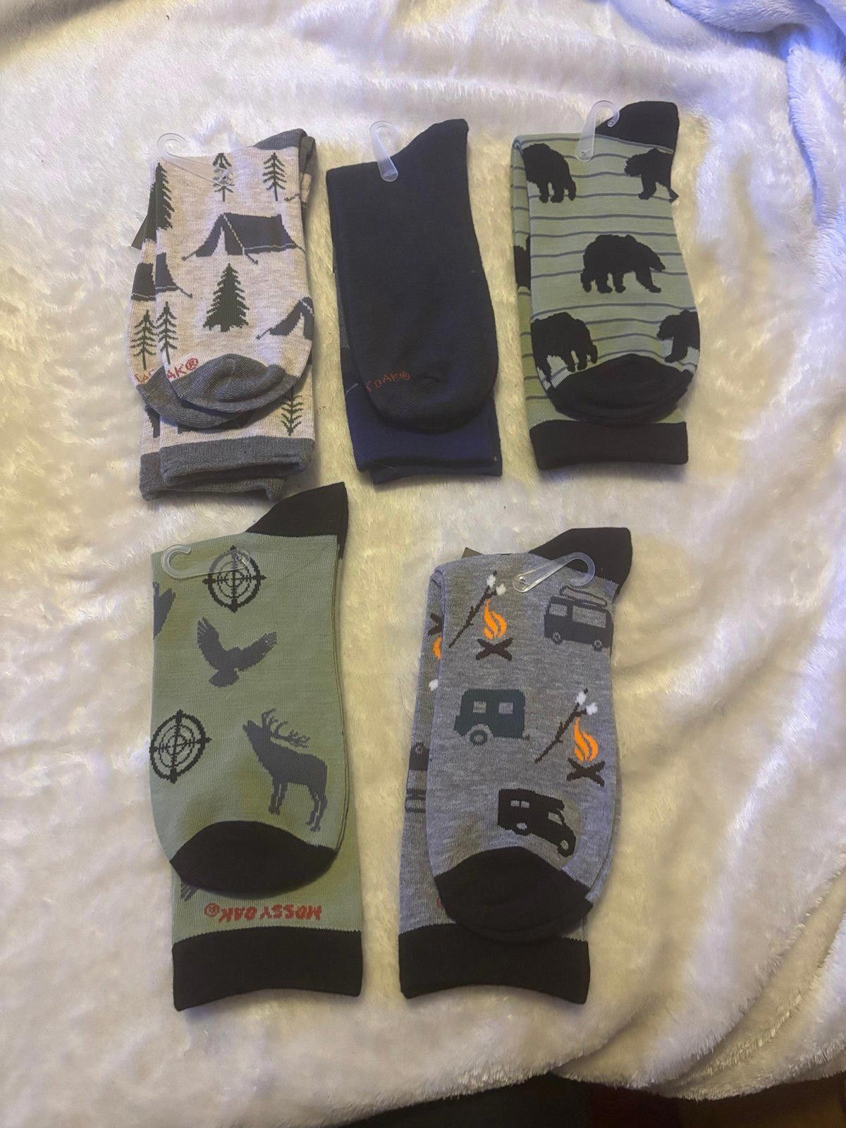 Mossy Oaks Mossy Oak Novelty Crew Socks 5 Pack Size 6-12 Bears Campfire Size ONE SIZE - 2 Thumbnail