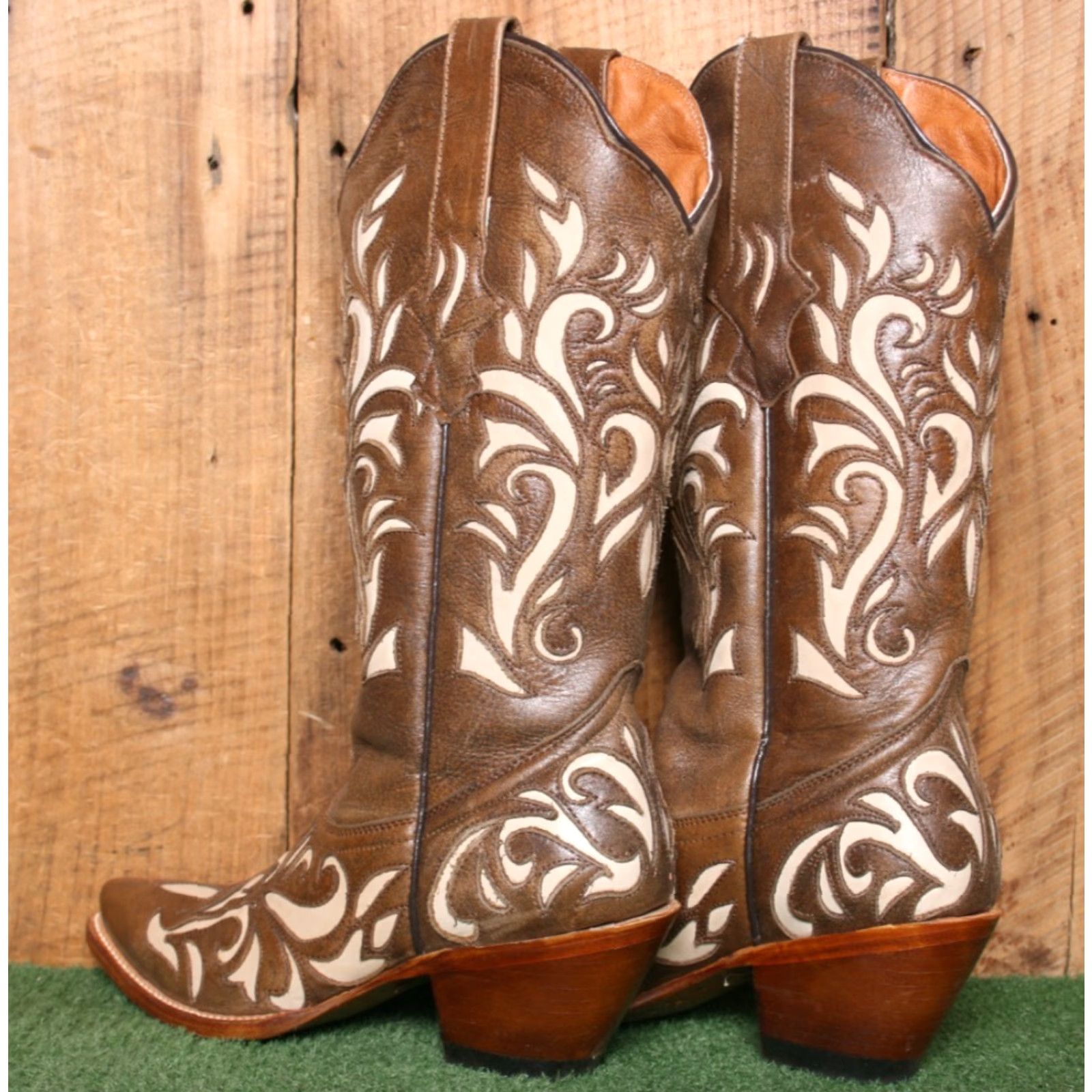 Vintage RL ROCKIN LEATHER Brown Beige Inlay 2.5" Wood Heel Western Cowgirl Boots Sz. 7B Size US 7 / IT 37 - 3 Thumbnail