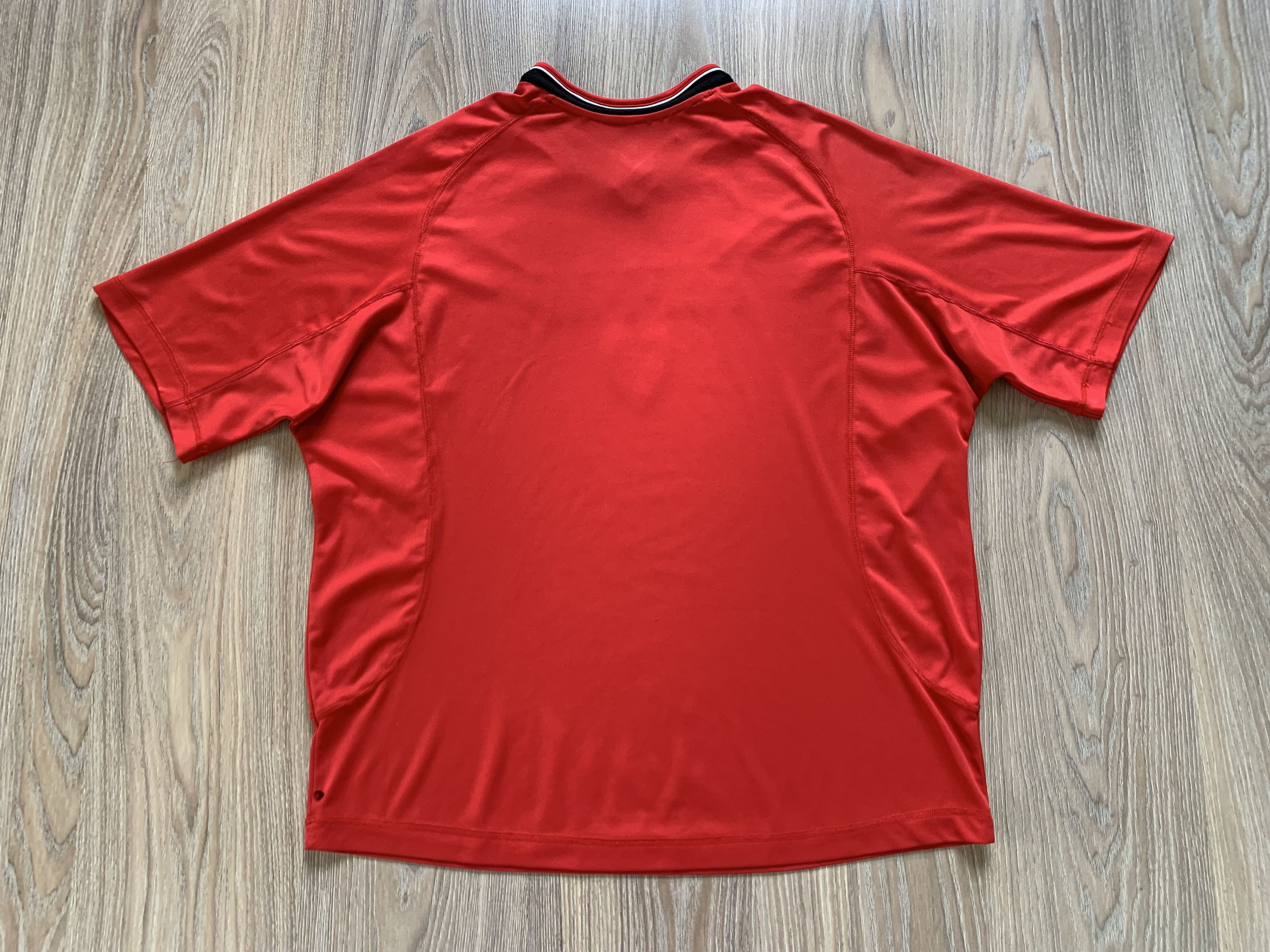 Ferrari Rare Vintage Ferrari V Neck Printed T-Shirt Size US L / EU 52-54 / 3 - 3 Thumbnail