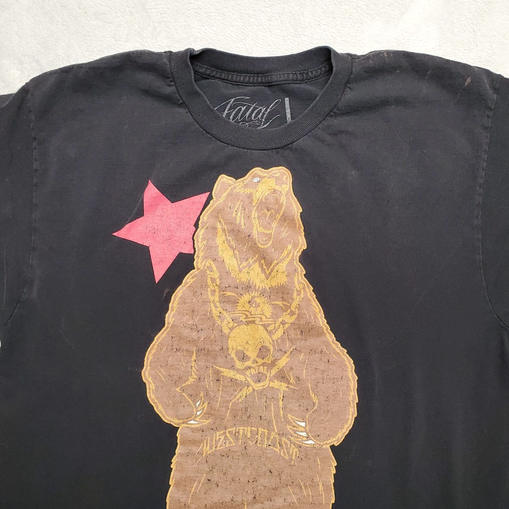 Vintage Fatal California Shirt Mens Large Black Faded Crewneck Casual Short Sleeve TEE Size US L / EU 52-54 / 3 - 2 Thumbnail