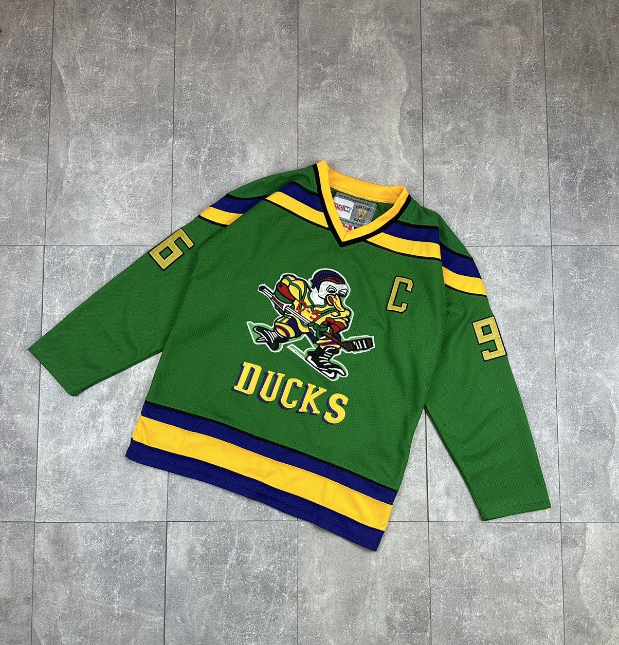Ccm The Might Ducks Movie Conway 96 NFL Jersey Hockey 90s Size US M / EU 48-50 / 2 - 2 Thumbnail