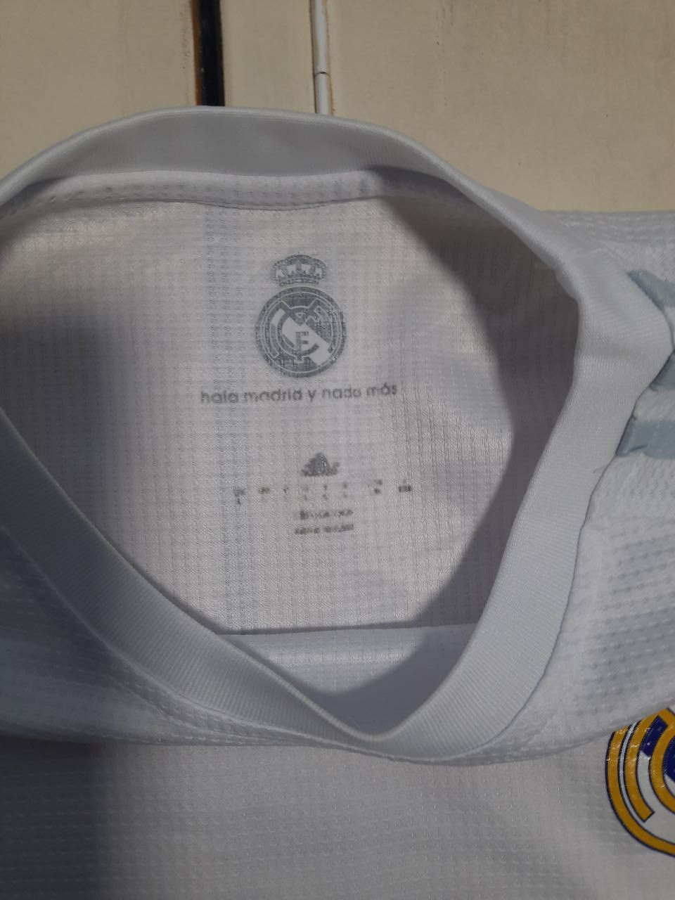 Adidas Adidas Real Madrid Home Jersey 2015-2016 size L Size US L / EU 52-54 / 3 - 8 Thumbnail