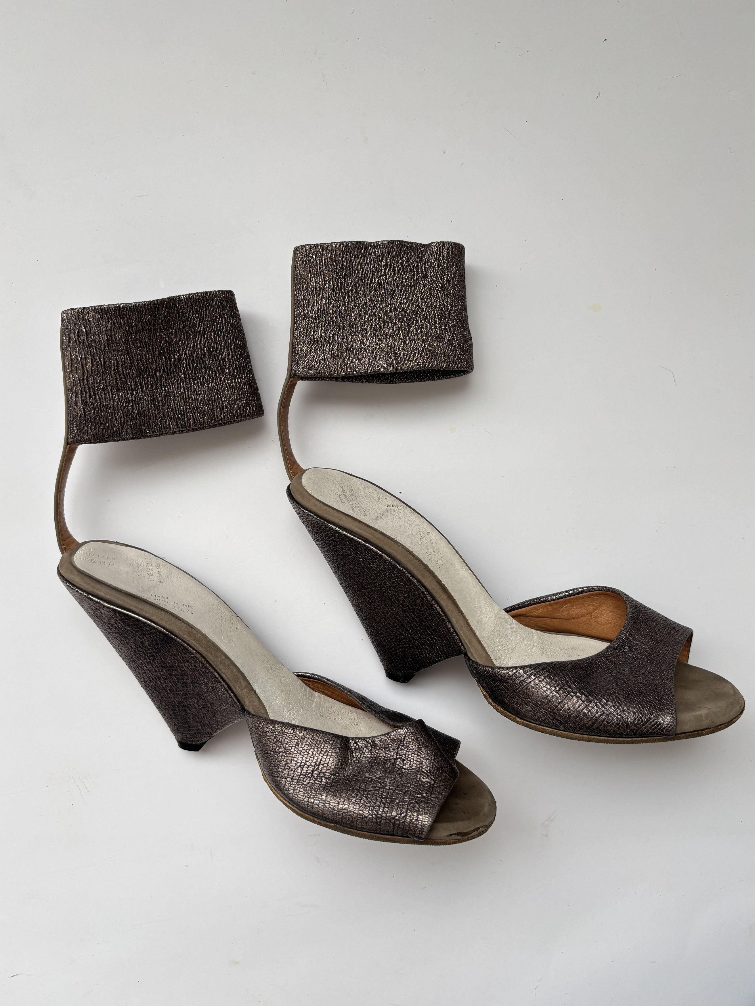 Maison Margiela ⚡️QUICK SALE⚡️Maison Margiela Bronze Open Toed Heels Size US 5.5 / IT 35.5 - 6 Thumbnail