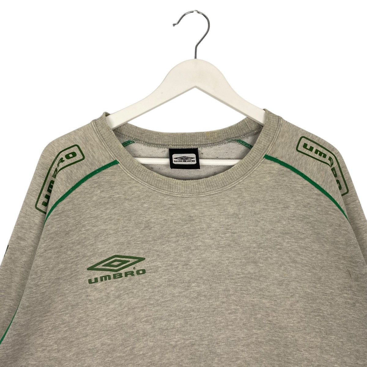 Vintage Vintage Umbro Sweatshirt CrewneckGrey Pullover Jumper Size L Size US L / EU 52-54 / 3 - 4 Thumbnail