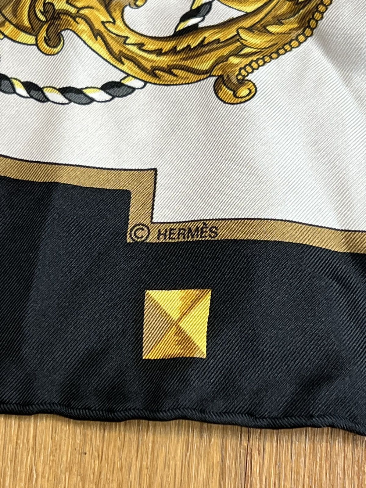 Hermes Hermes Lord y Taylor France The Keys Les Cles Silk Scarf Size ONE SIZE - 3 Thumbnail