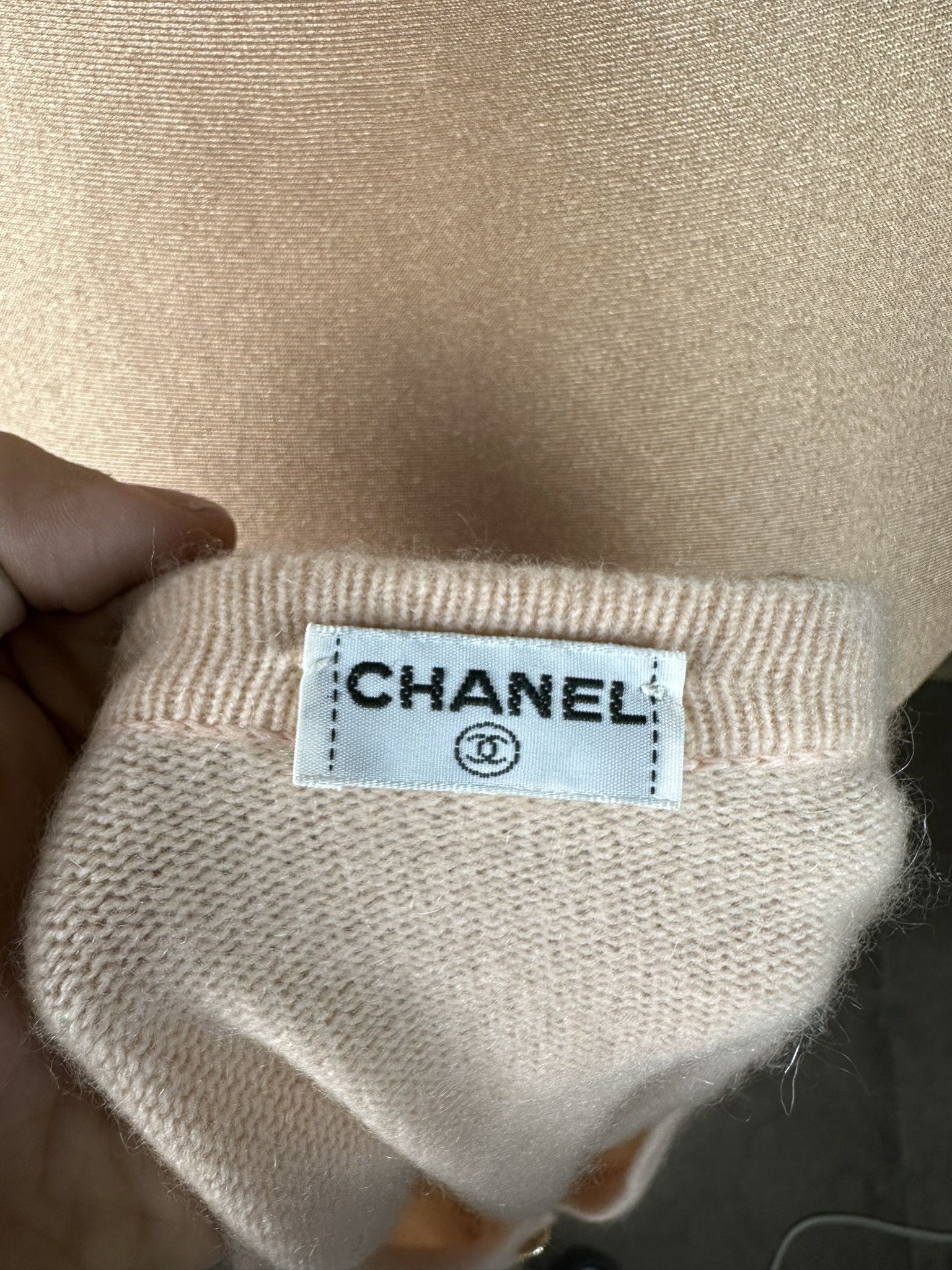 Chanel 90s Chanel 100% Cashmere Cardigan Size XL / US 12-14 / IT 48-50 - 11 Thumbnail