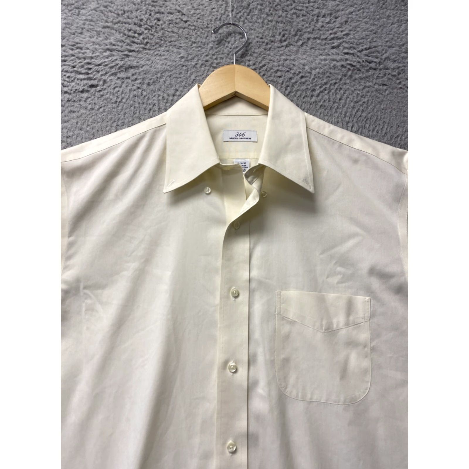 Brooks Brothers VINTAGE Brooks Brothers Button-Down Shirt Men 16-16/37 Yellow Cotton Casual All Seasons Size US L / EU 52-54 / 3 - 2 Thumbnail