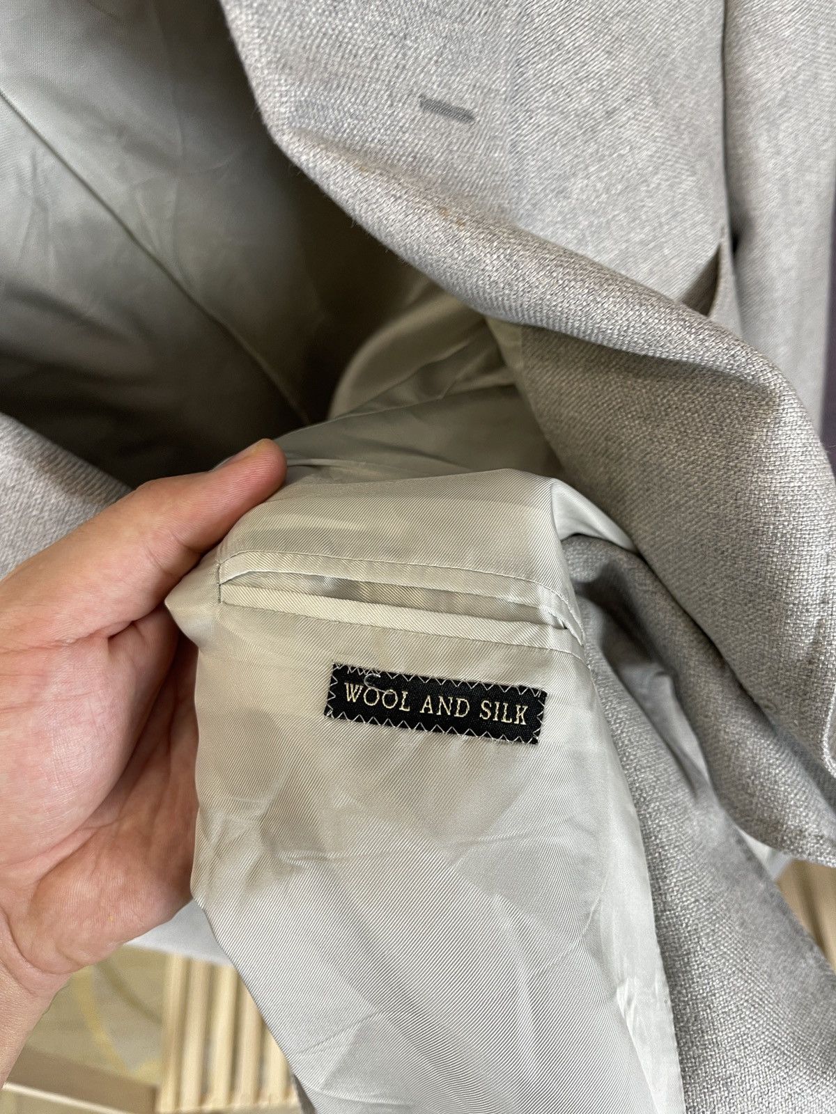 Corneliani Corneliani made in Italy silk wool grey blazer sport coat Size 40R - 9 Thumbnail