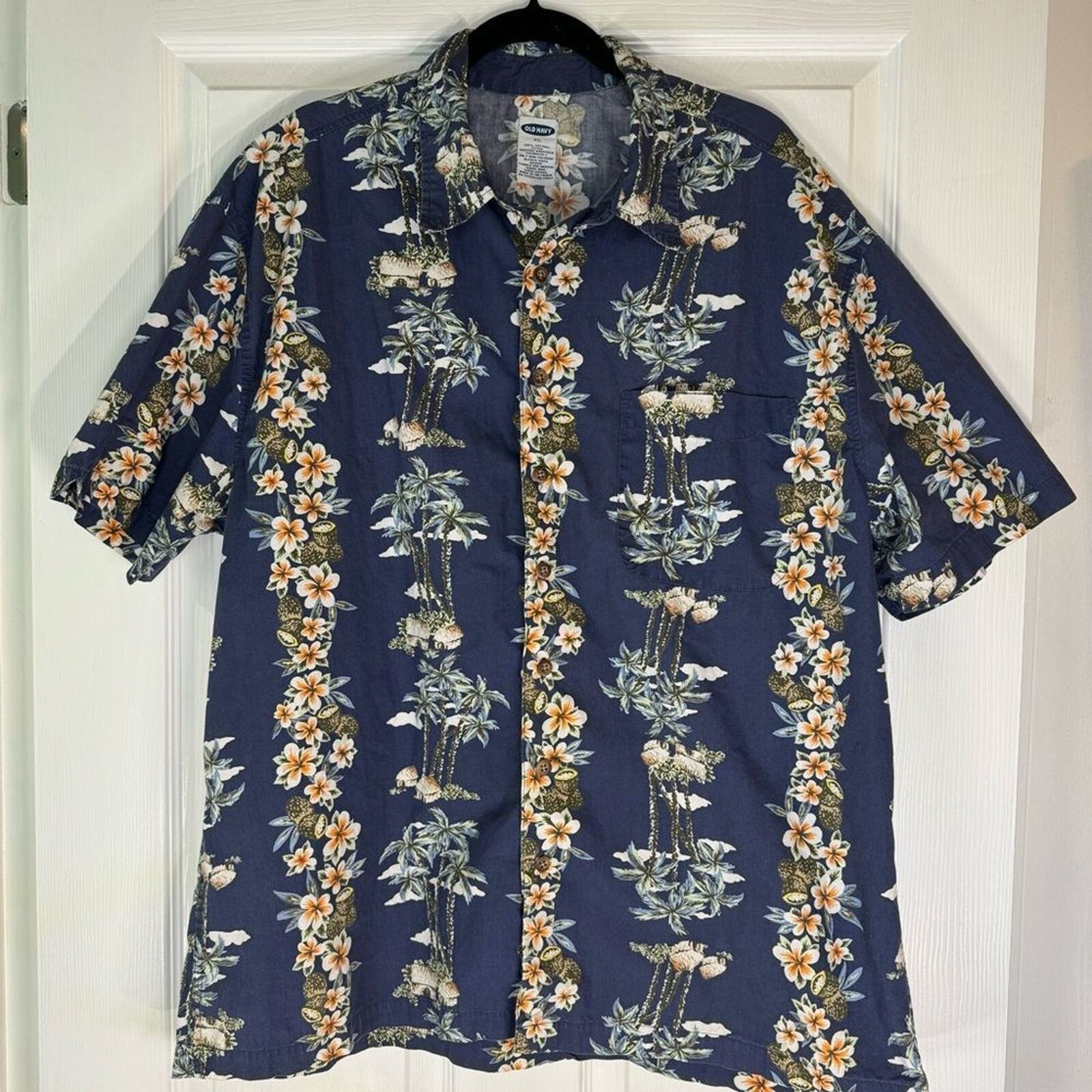 Old Navy Old Navy Hawaiian Button Down 100% Cotton Shirt Men’s Sz XL Size US XL / EU 56 / 4 - 2 Thumbnail