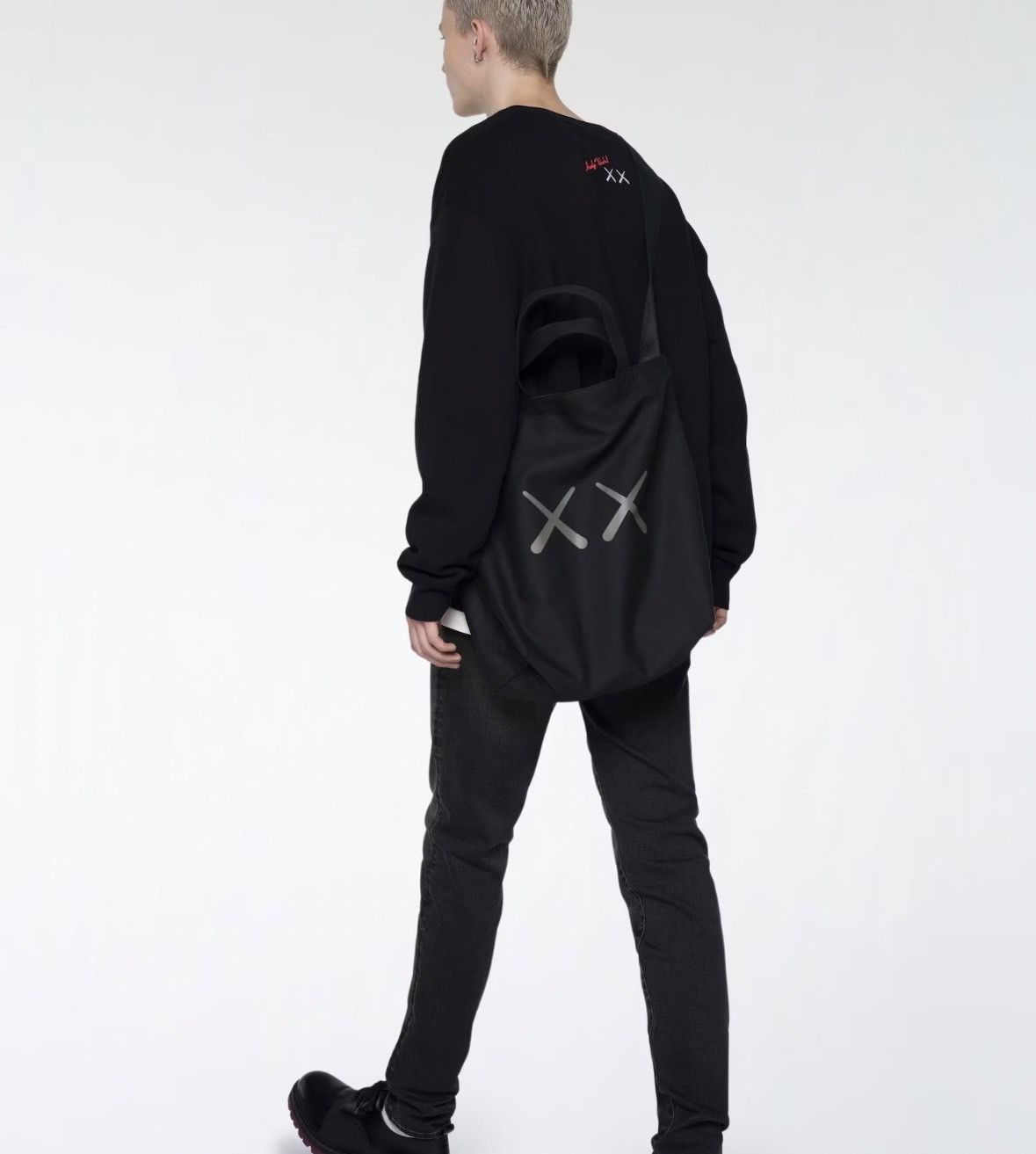 Andy Warhol × Japanese Brand × Kaws KAWS + Warhol 2Way Tote Bag Black Size ONE SIZE - 7 Thumbnail