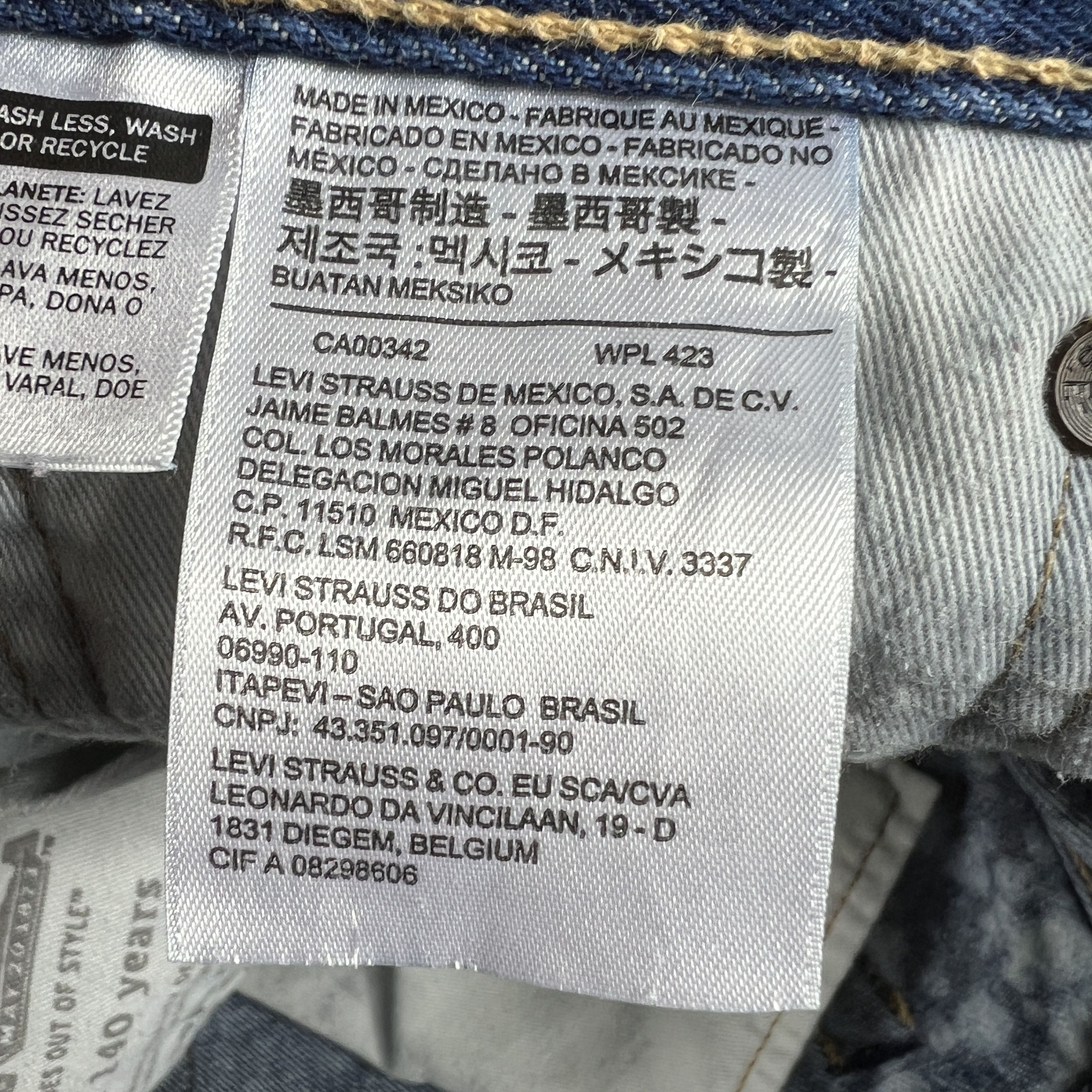 Levi's Levi's Jeans Men 541 Athletic Tapered Blue Bleached Denim Size US 33 - 8 Thumbnail