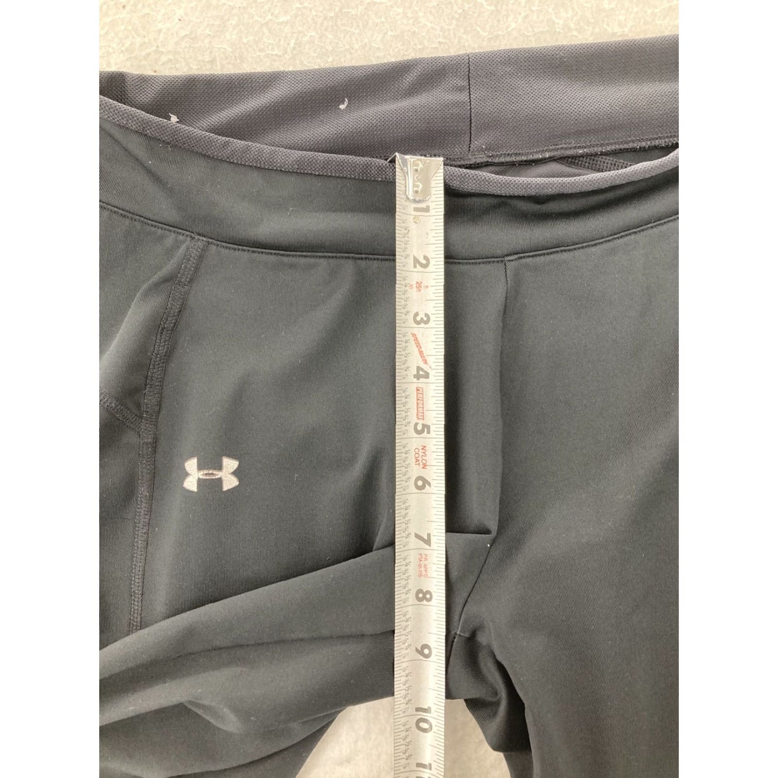 Under Armour Under Armour Pants Women’s Medium Black Wide-Leg Cropped Capri - Activewear, 29in Inseam, Breathable Comfort, Regular Fit Size 32" / US 10 / IT 46 - 4 Thumbnail