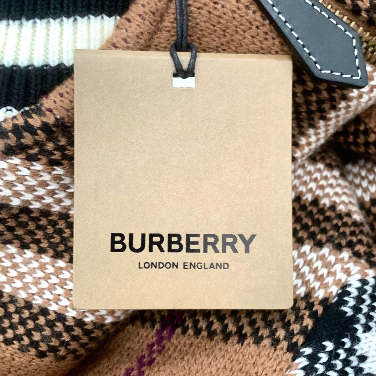 Burberry Burberry Classic Tartan Wool Zip Knit Jacket Size US XL / EU 56 / 4 - 7 Thumbnail