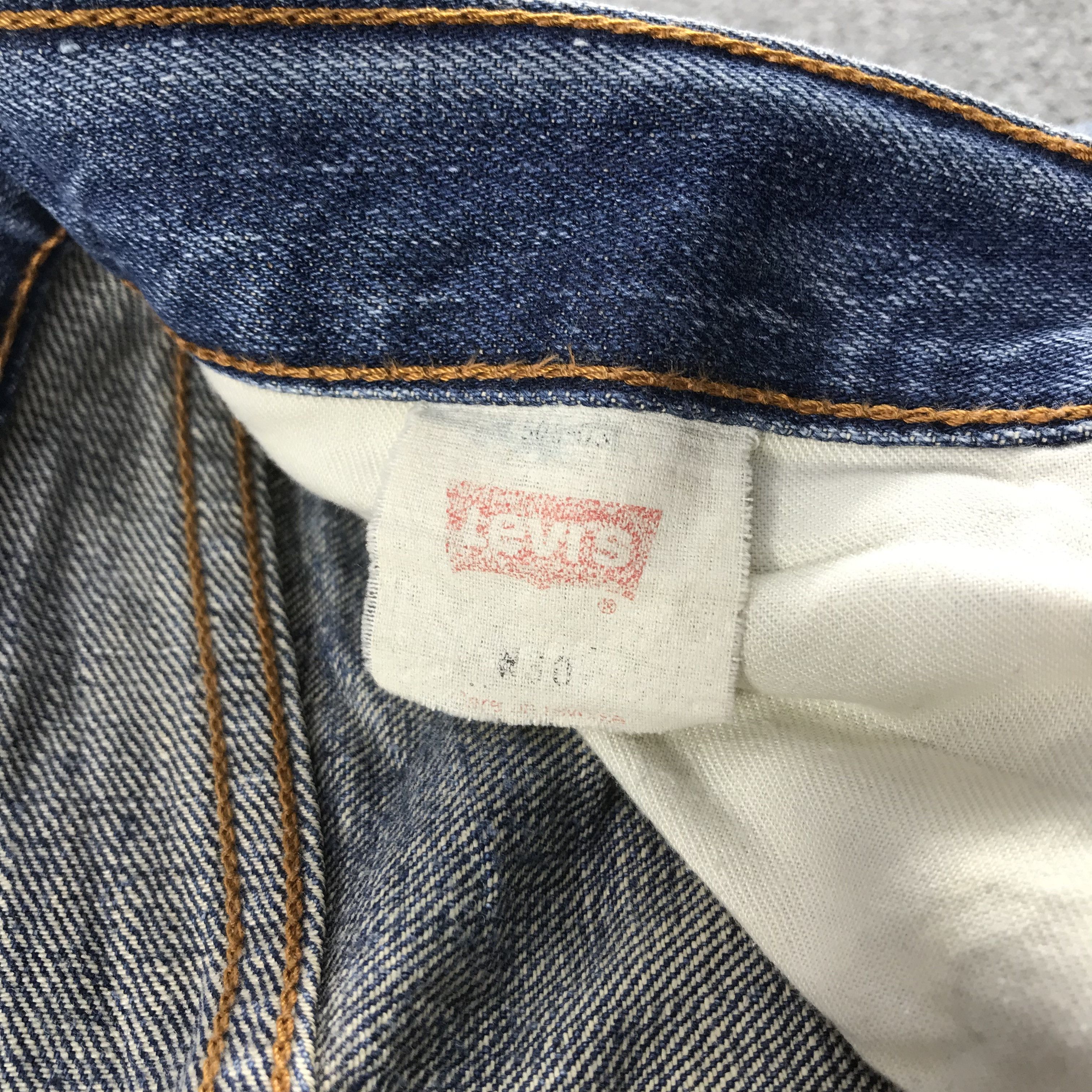 Levi's Vintage Levis 503 Jeans Faded Blue Ripped Denim KJ3405 Size US 30 / EU 46 - 10 Thumbnail