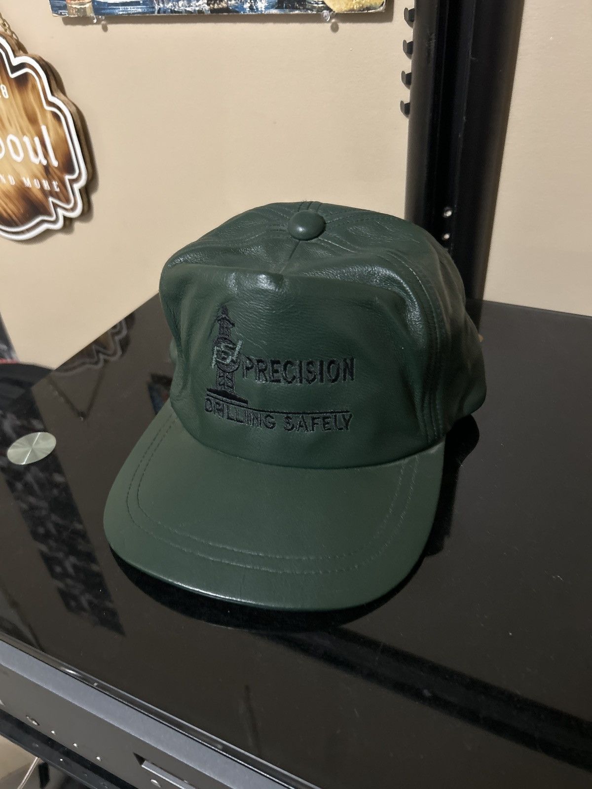Vintage Vintage green leather trucker hat Size ONE SIZE - 1 Thumbnail