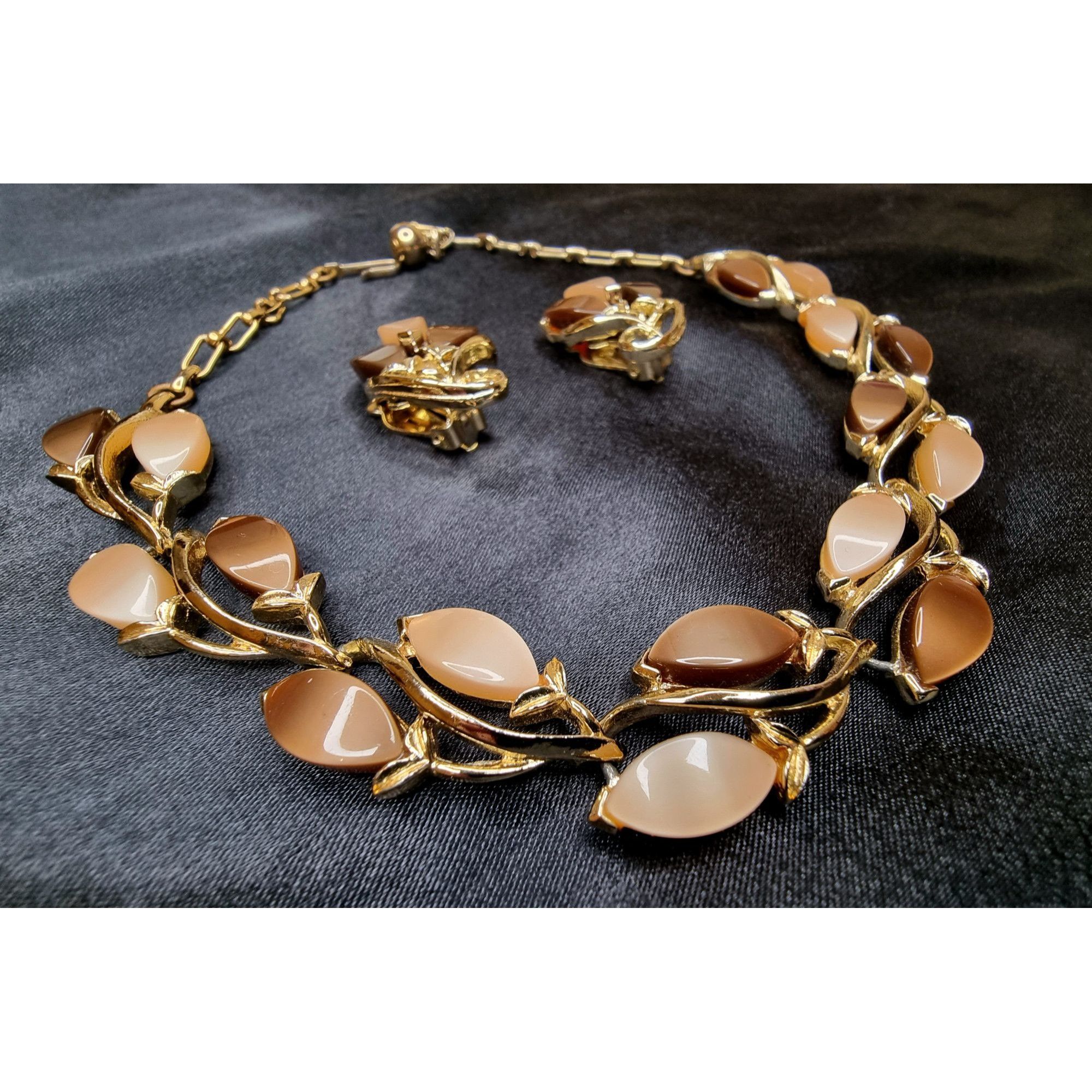 Vintage Vintage Gold Tone & Brown Leaf Necklace & Clip-On Earrings S Size ONE SIZE - 3 Thumbnail