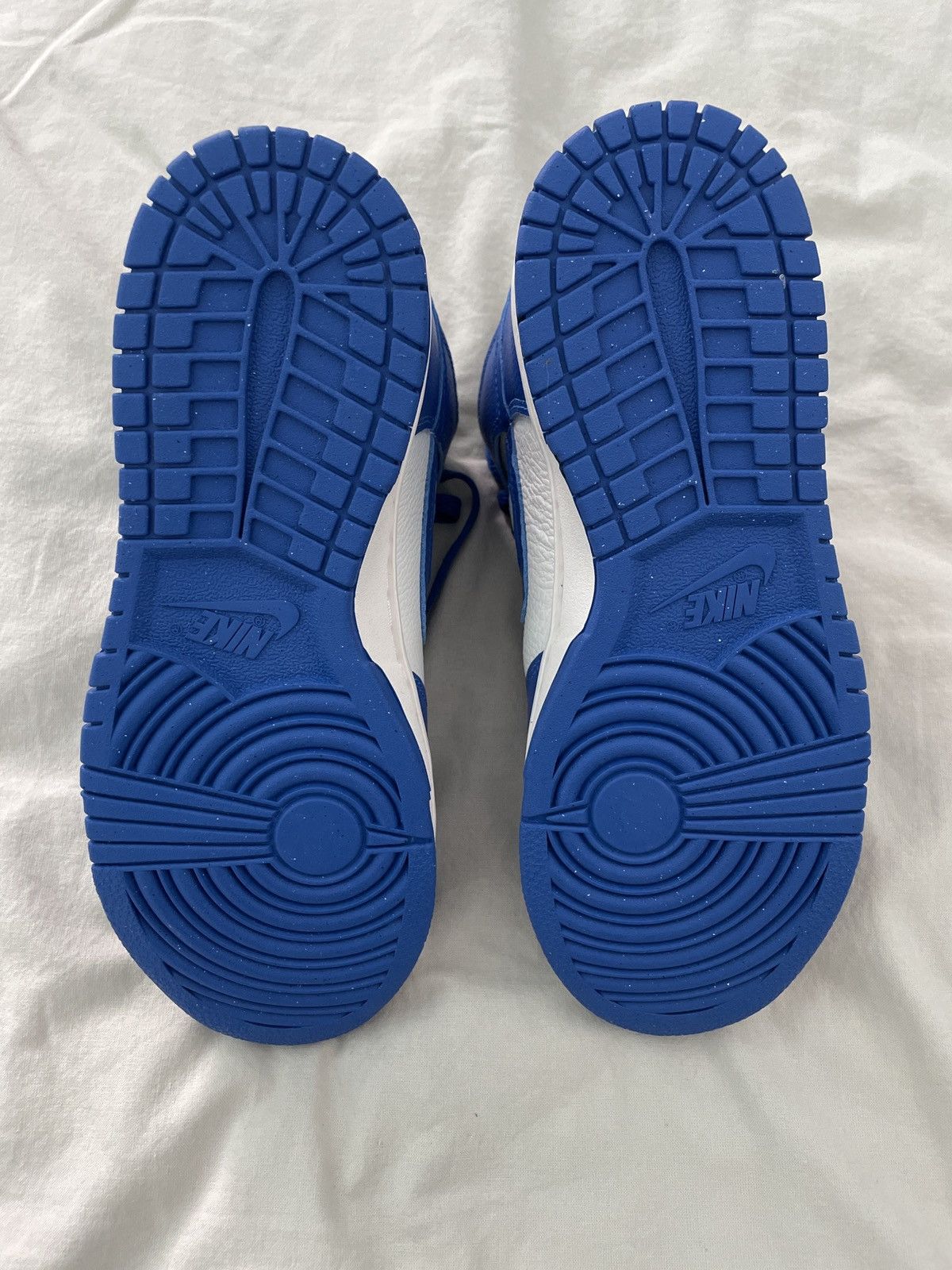 Nike Nike Dunk High By You ‘Kentucky’ Size US 6.5 / EU 39-40 - 4 Thumbnail