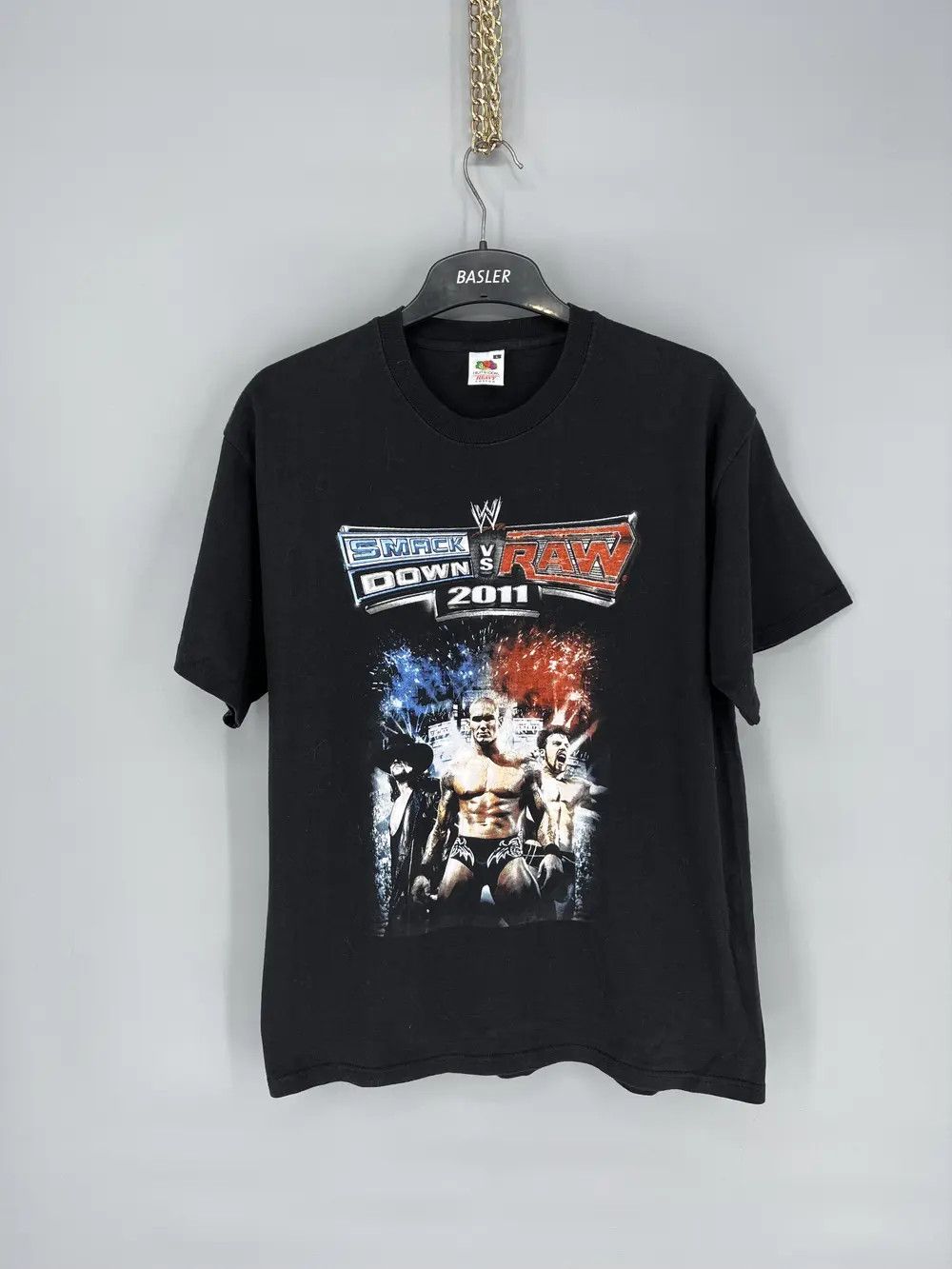 Vintage 2011 Wrestlemania Raw Vs Smack Down Black T-Shirt Size US L / EU 52-54 / 3 - 1 Thumbnail