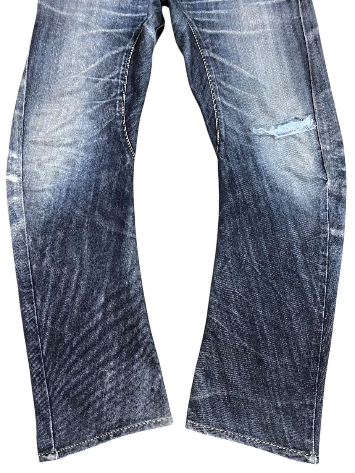 Edwin Vintage Edwin 503 Blue Wash Distressed Twist Leg Loose Jeans Size US 31 - 5 Thumbnail