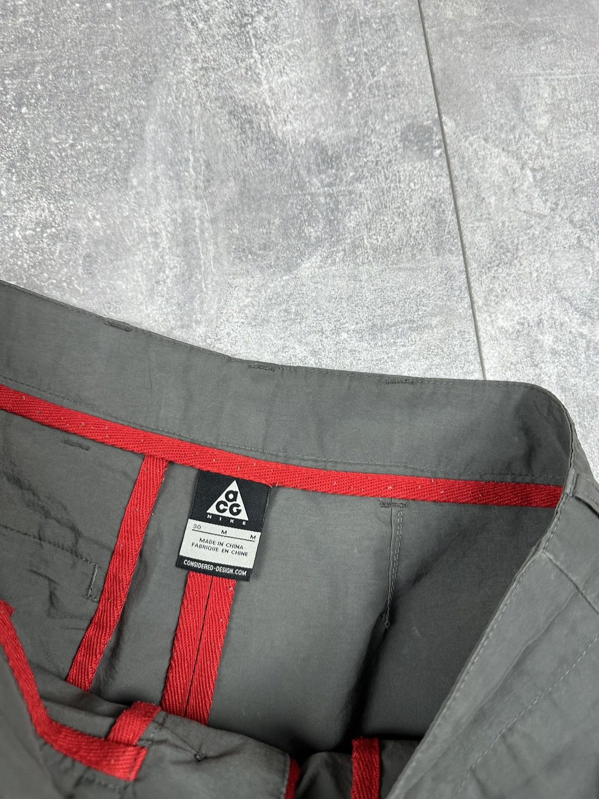 Nike ACG Nike Acg Outdoor Life Small Tab Logo Short Size US 32 / EU 48 - 7 Thumbnail