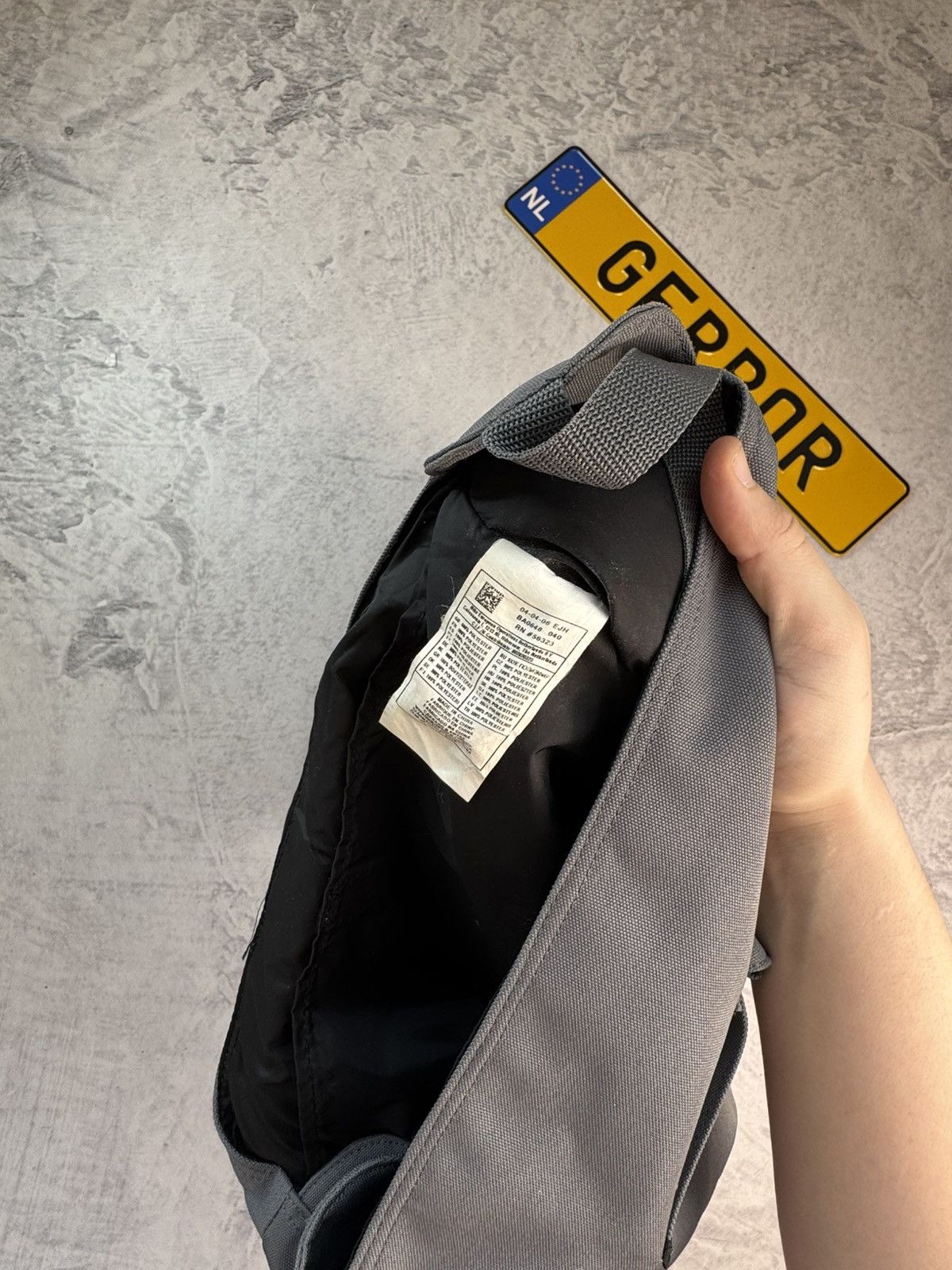 Nike × Vintage NIKE VINTAGE CENTER LOGO BASIC SLINGBAG BAG Size ONE SIZE - 6 Thumbnail