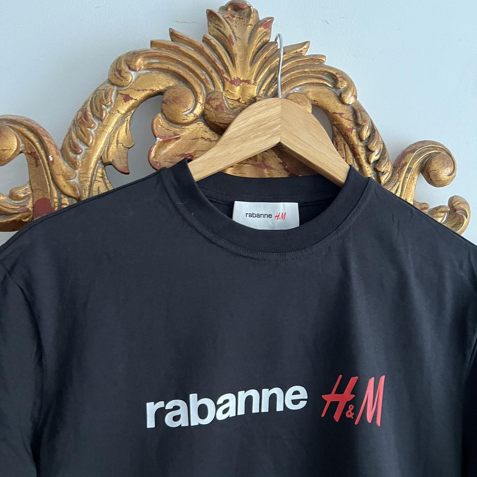 Designer × H&M Paco Rabanne X H&M 09.11.23 Tshirt Sz S Size US S / EU 44-46 / 1 - 3 Thumbnail