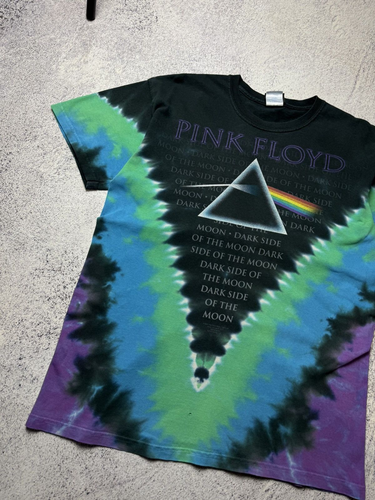 Pink Floyd Liquid Blue 2004 Pink Floyd Dark Side Of The Moon T-Shirt Size US M / EU 48-50 / 2 - 3 Thumbnail