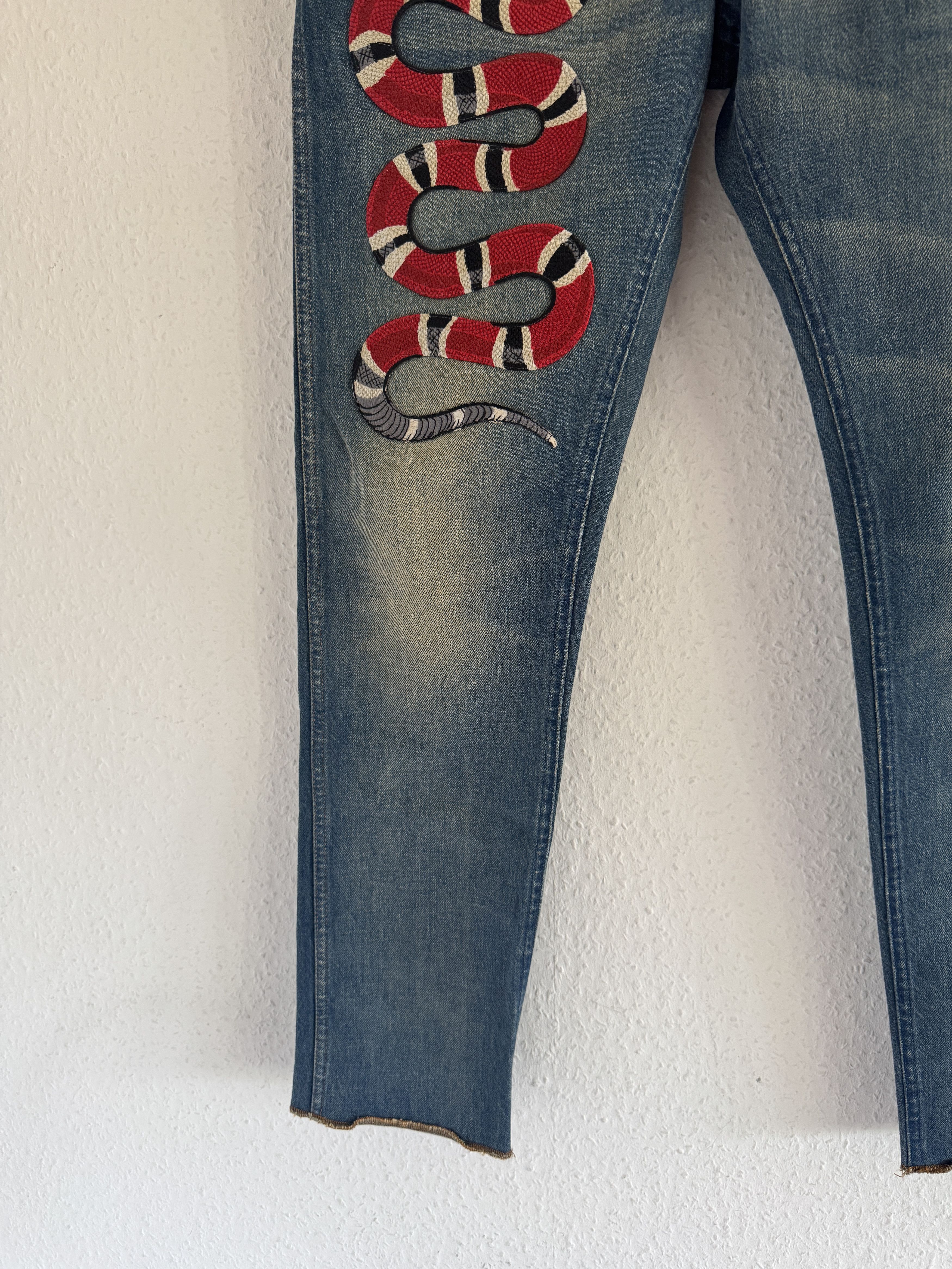 Gucci Snake Embroidered Denim Jeans Size US 31 - 6 Thumbnail