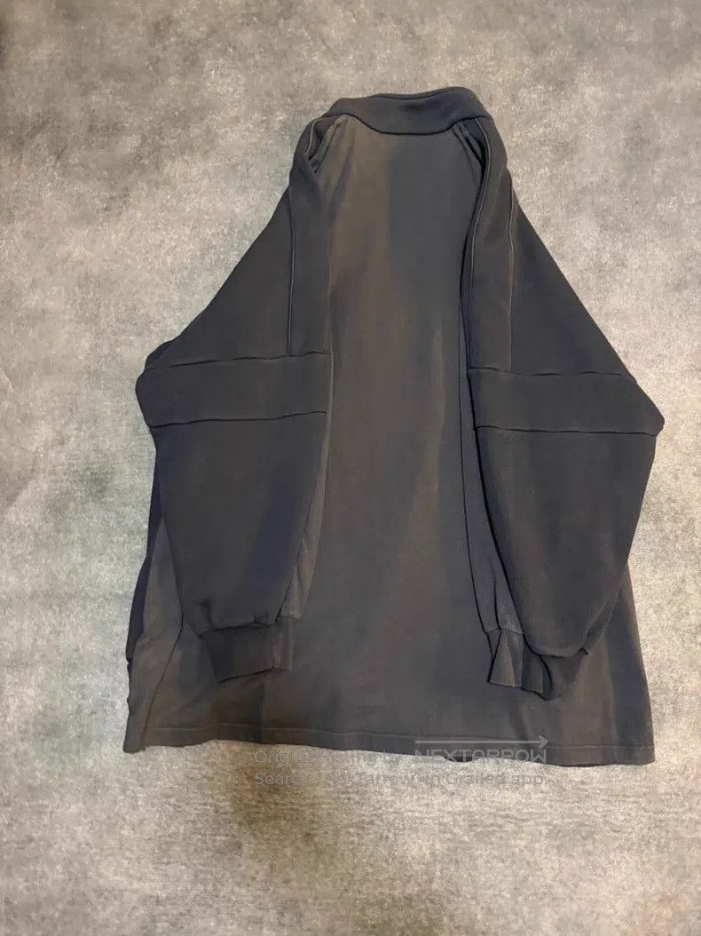 Balenciaga Balenciaga Distressed Style National Flag Half-zip Sweatsh Size US L / EU 52-54 / 3 - 2 Thumbnail