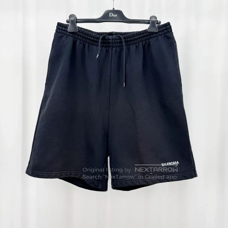 Balenciaga Balenciaga size S Black embroidered letter short Size US 27 - 1 Thumbnail
