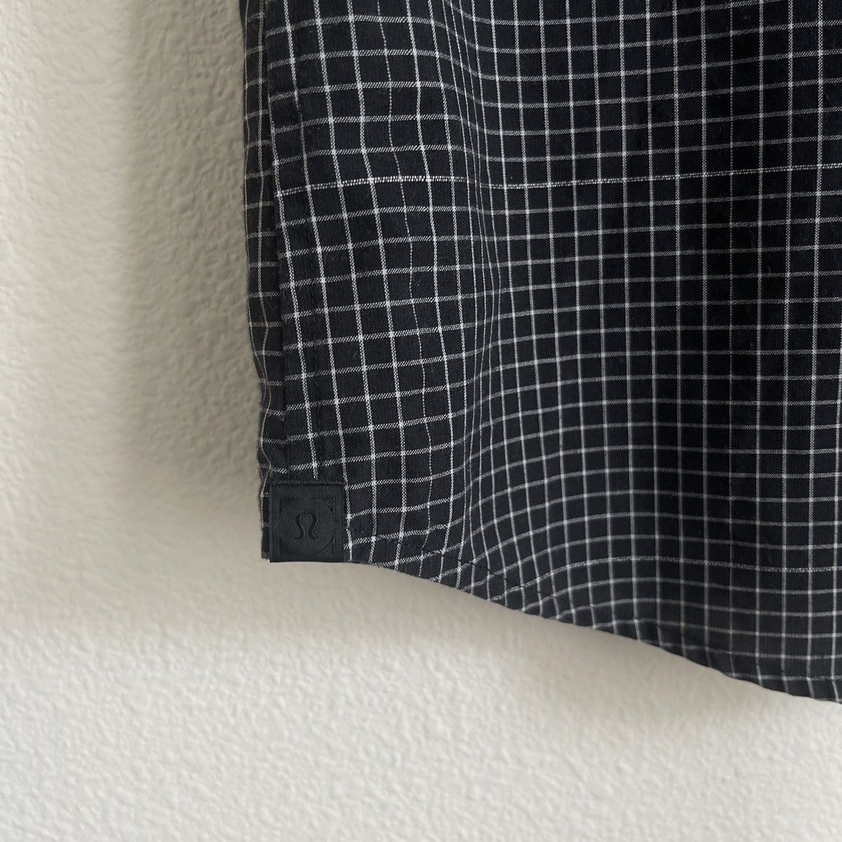 Lululemon Lululemon Button Down Short Sleeve Checkered Pocket Shirt Size US M / EU 48-50 / 2 - 5 Thumbnail