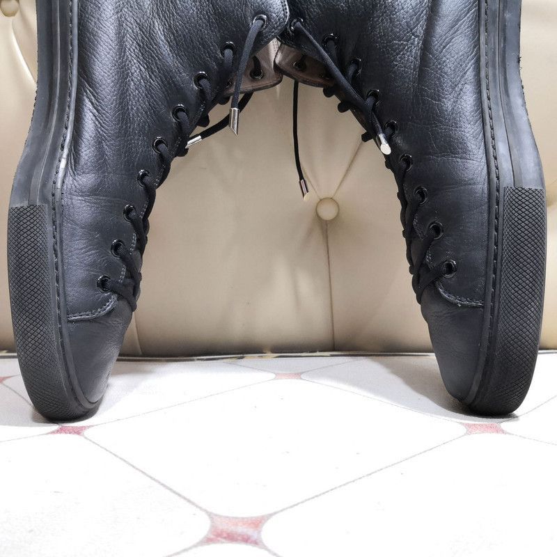Gucci Gucci Black Tiger Head High-Top Sneakers - Size US 12 / EU 45 - 1 Thumbnail