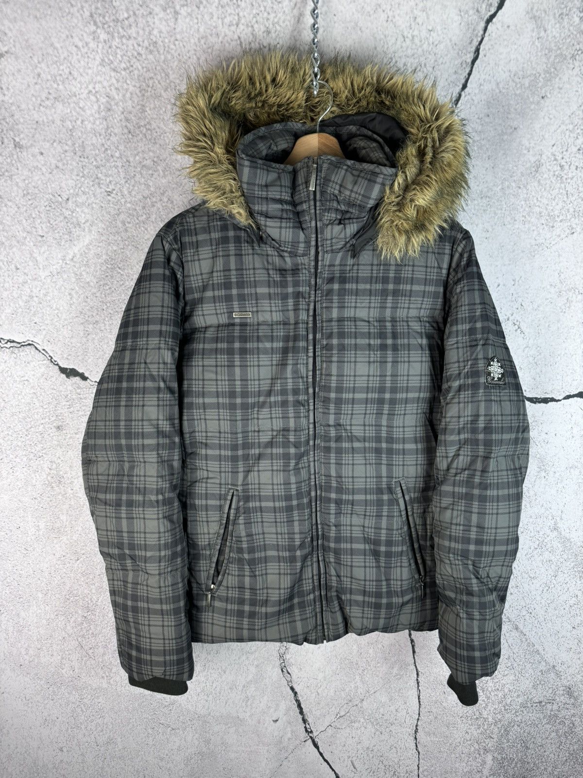 image of Vintage Columbia Down Mountain Puffer Jacket, Women's (Size Medium)